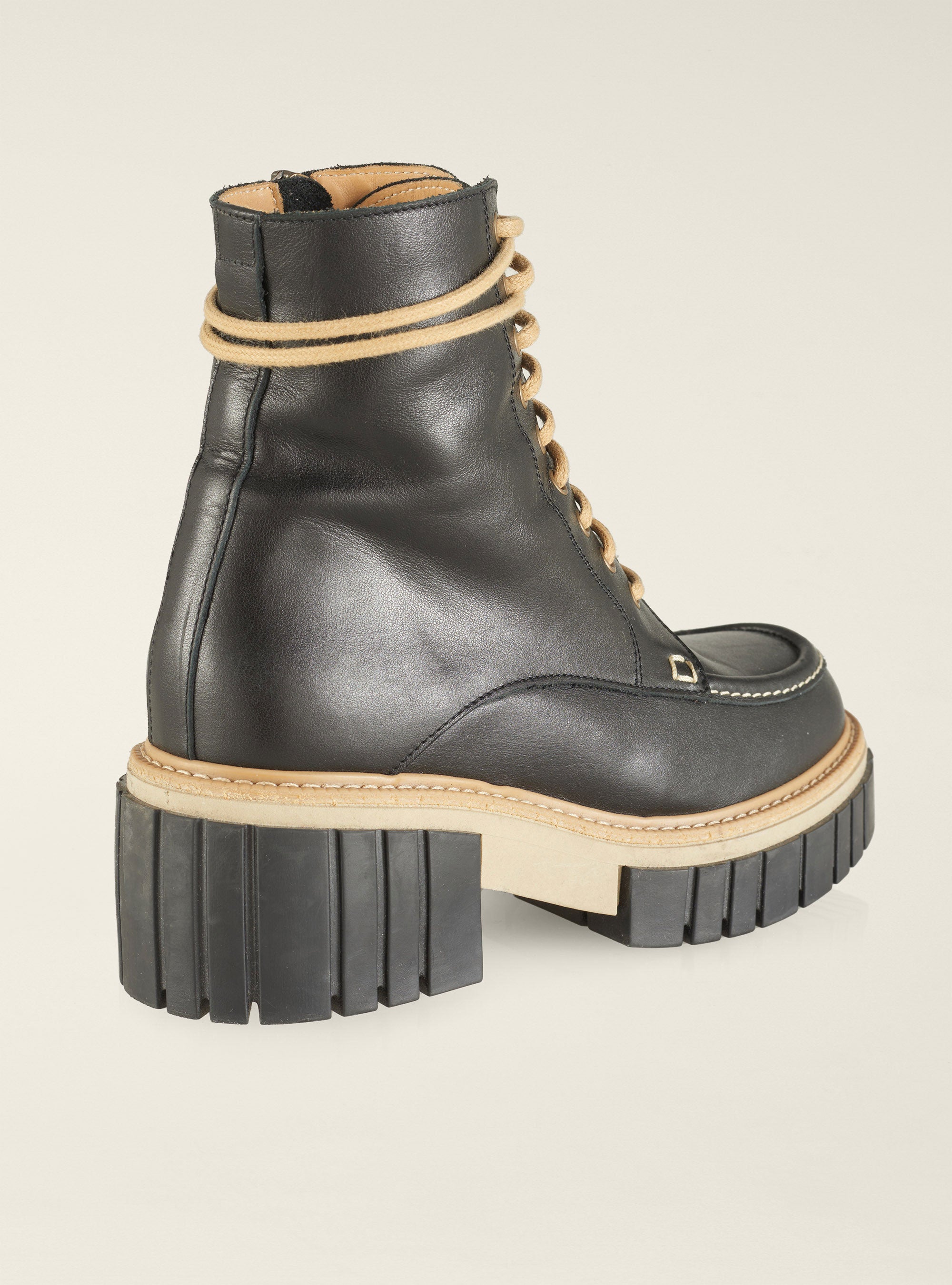 Absatzstiefel