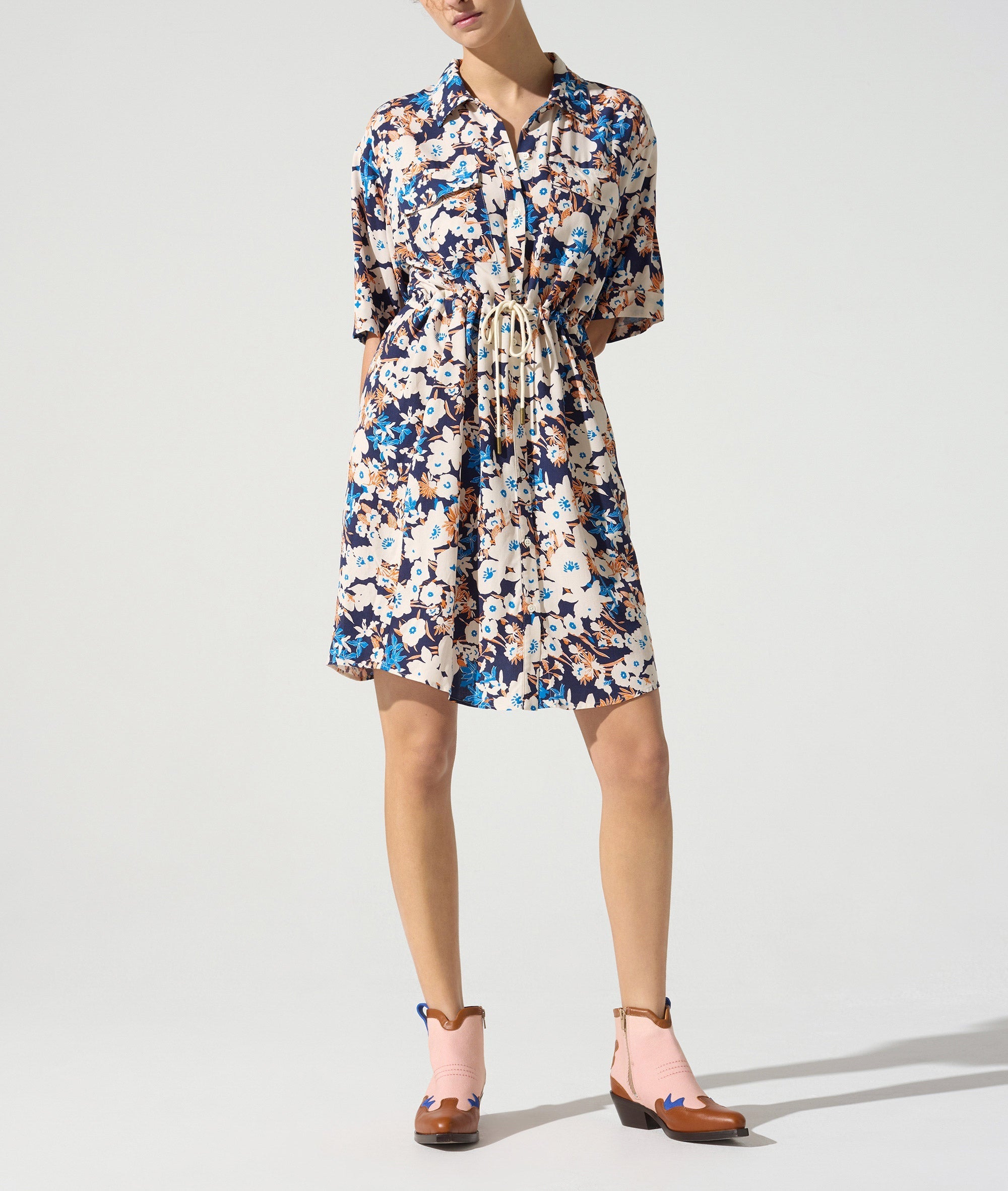 Robe chemise courte acoté