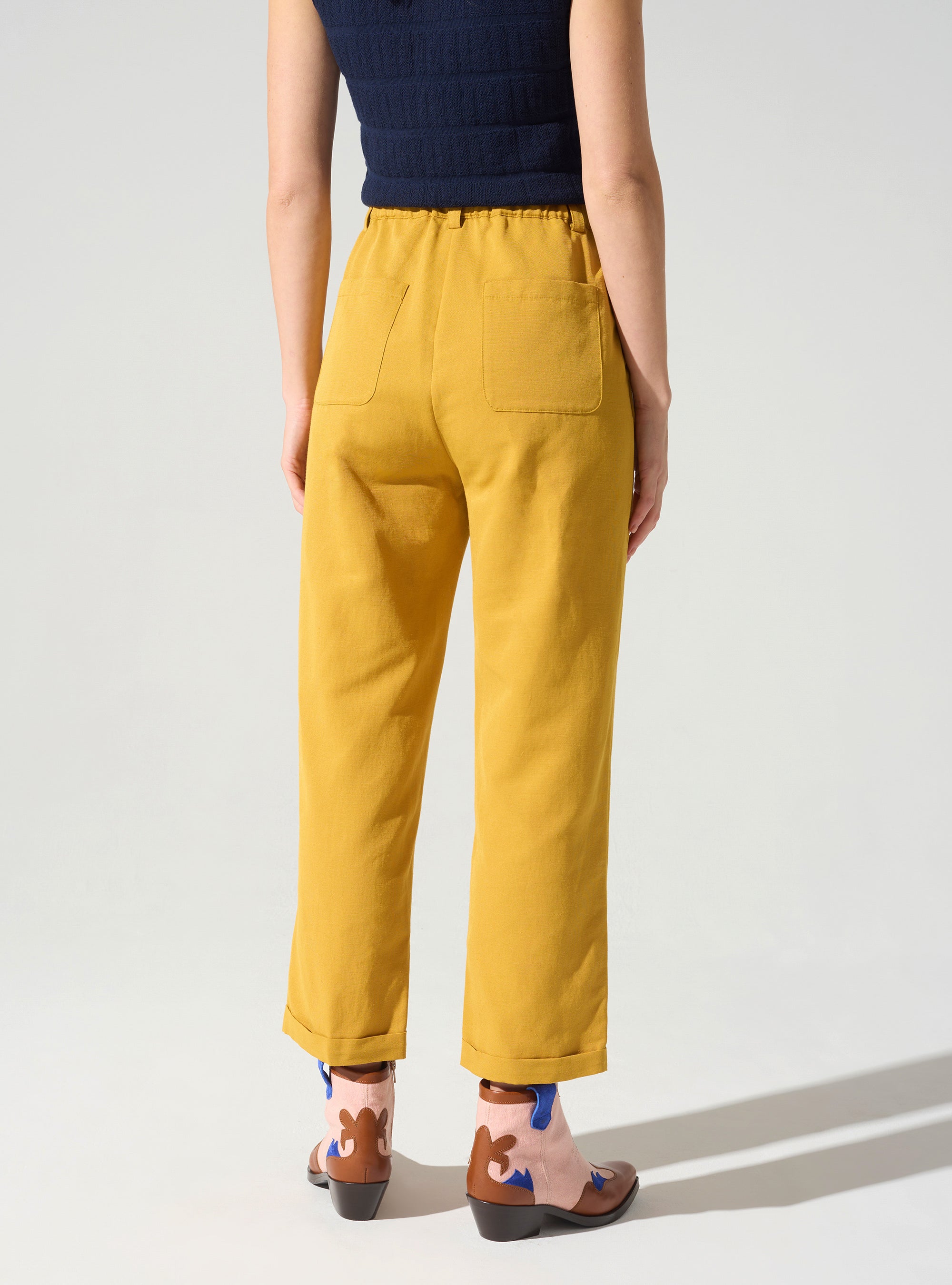 Pantalon carotte acoté