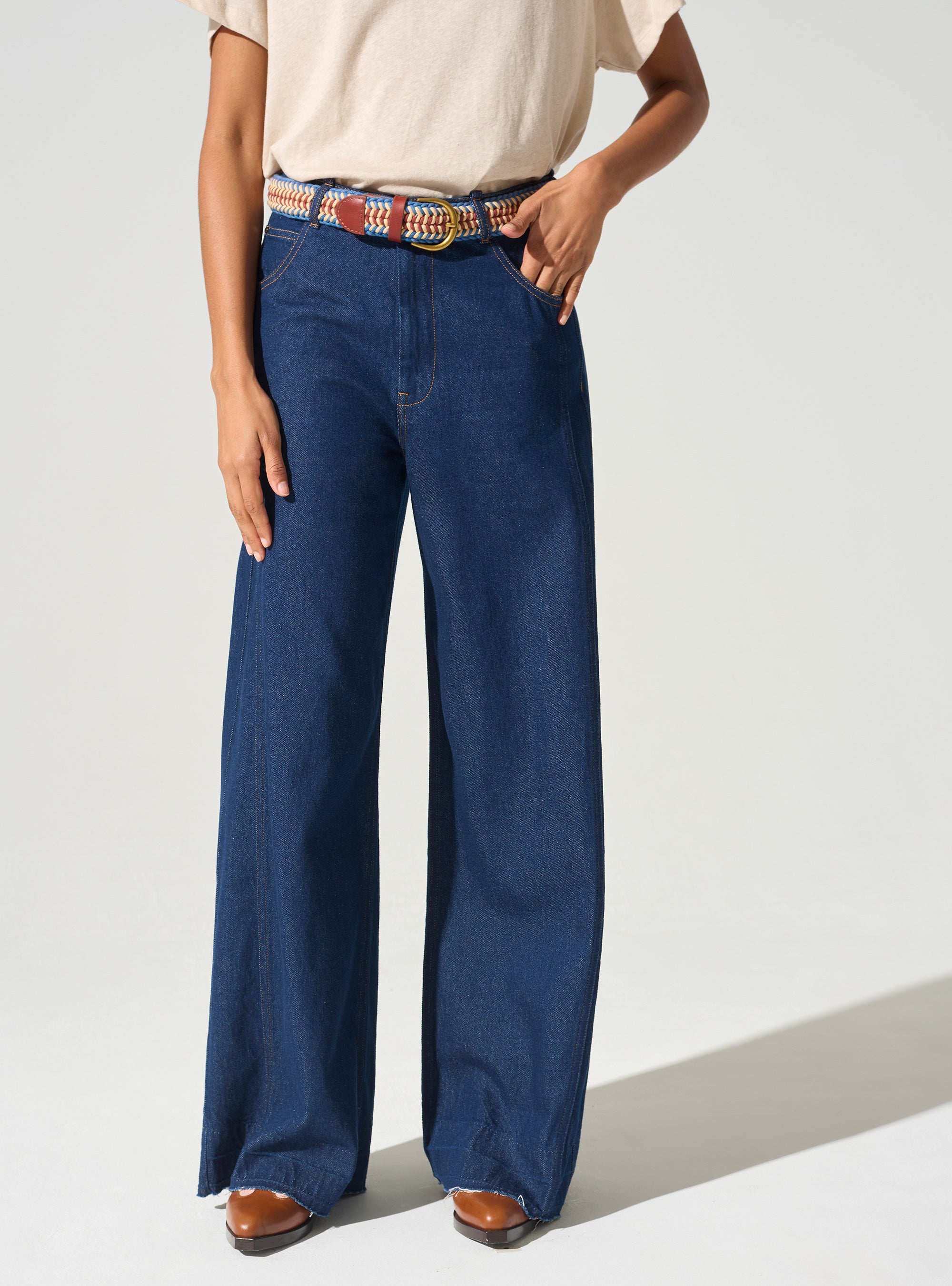 Jean large taille haute acoté