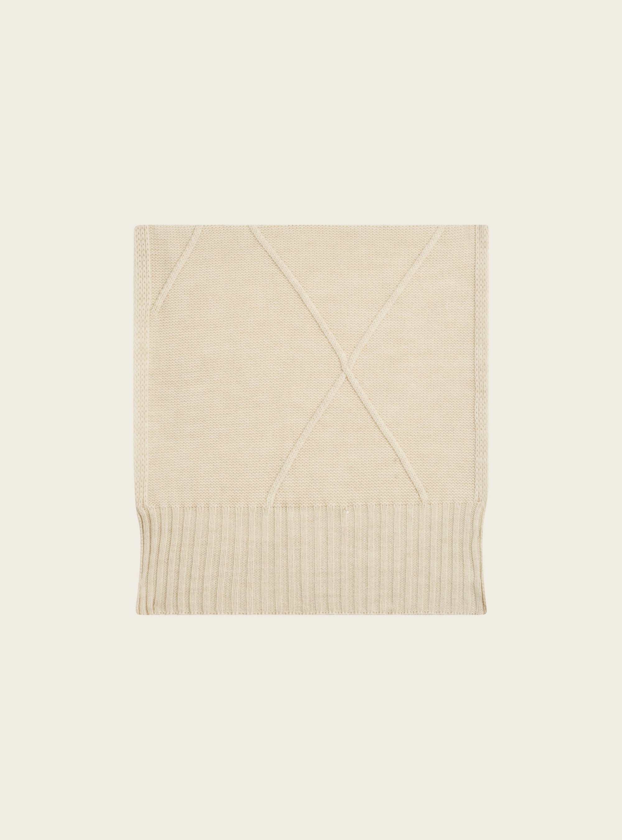 Écharpe torsadée en laine acoté