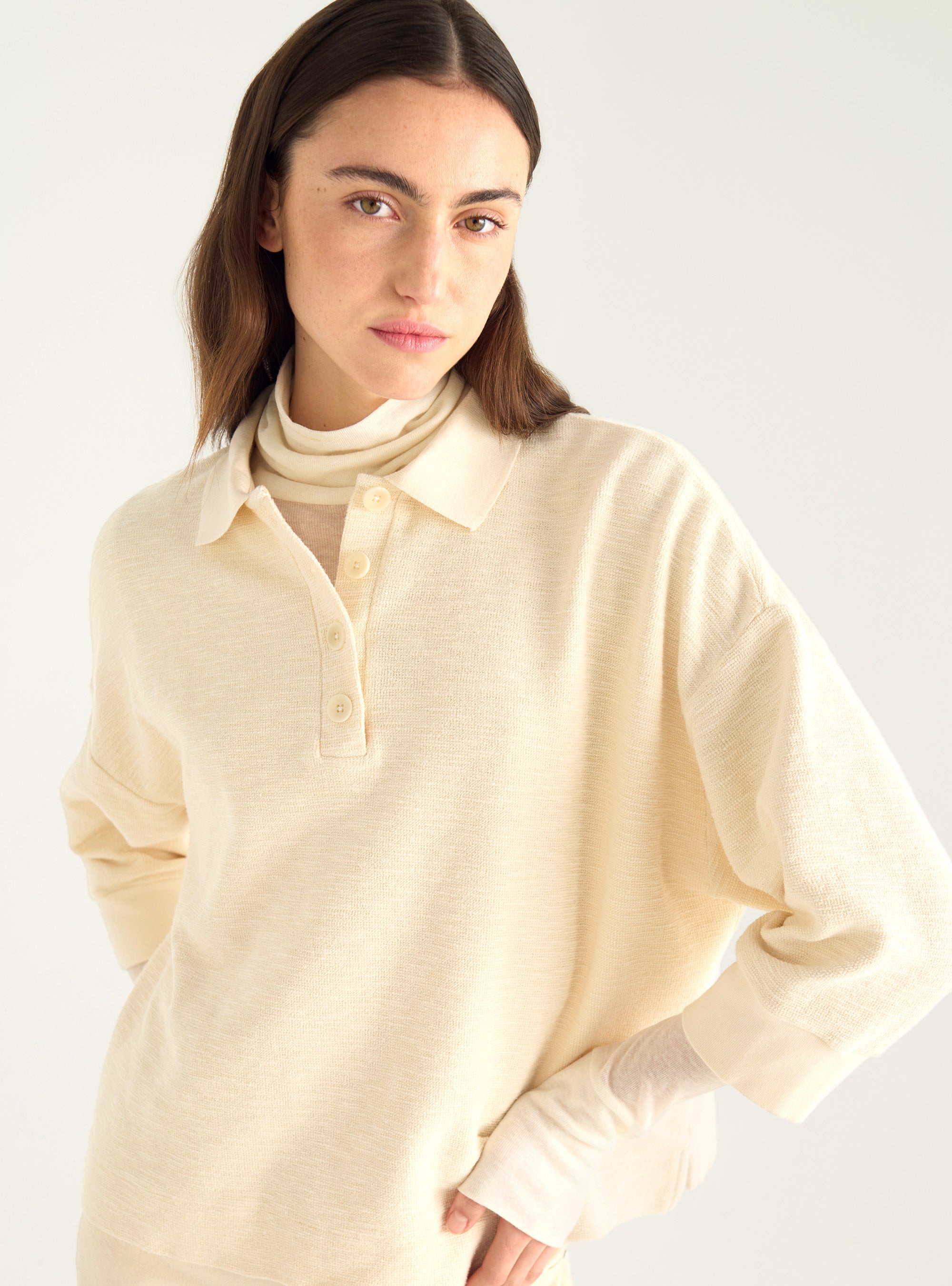 Übergroßes Poloshirt mit Flammen