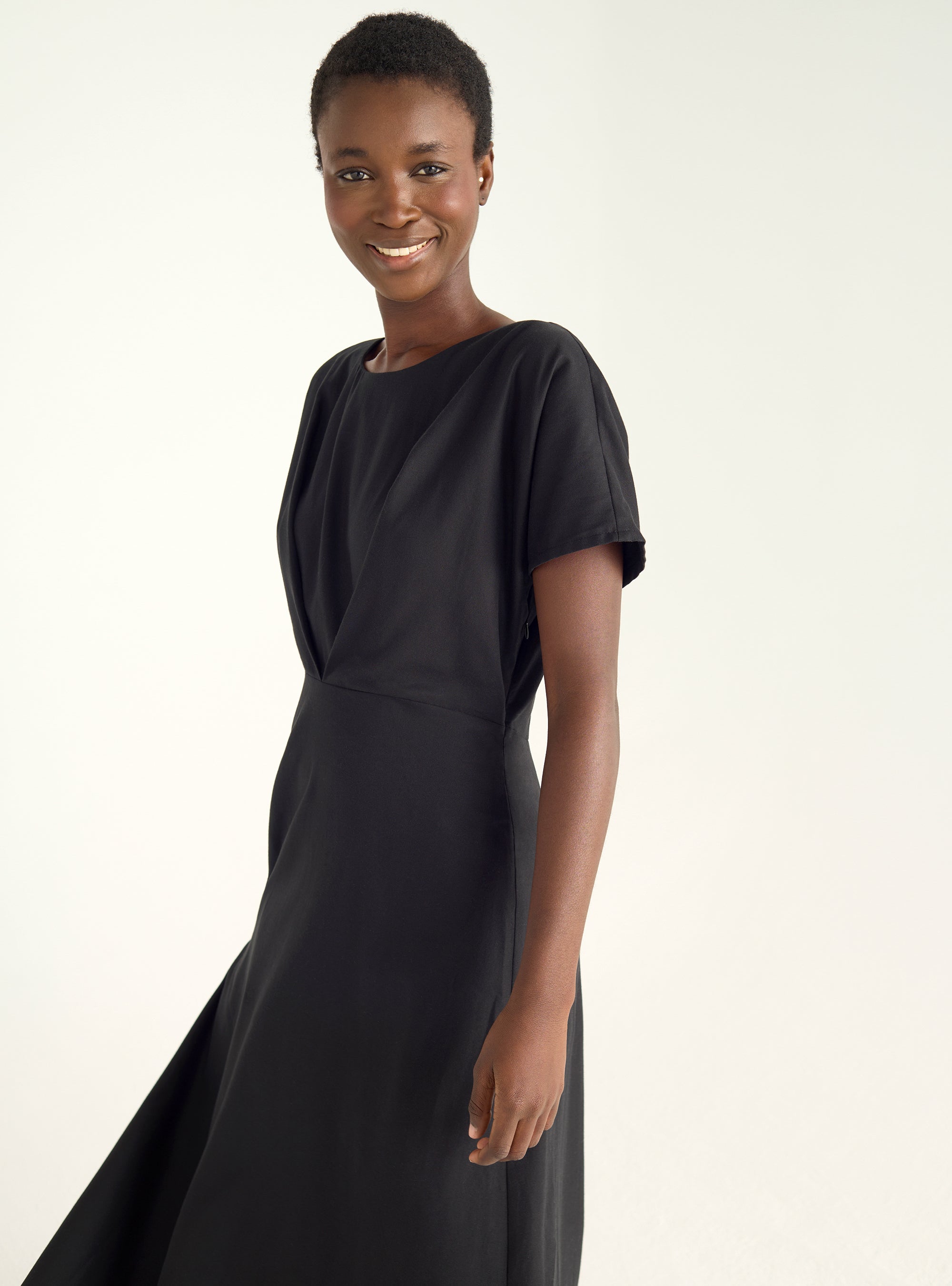Robe midi asymétrique