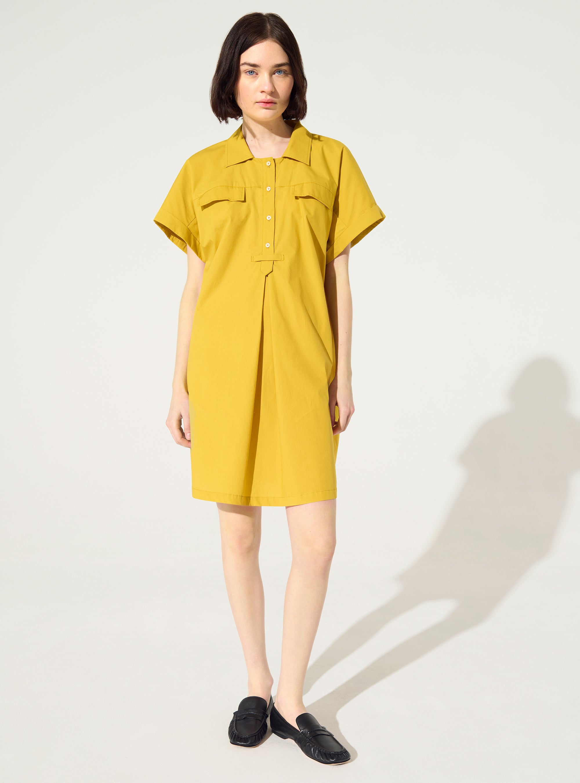 Robe oversize en coton biologique jaune acoté
