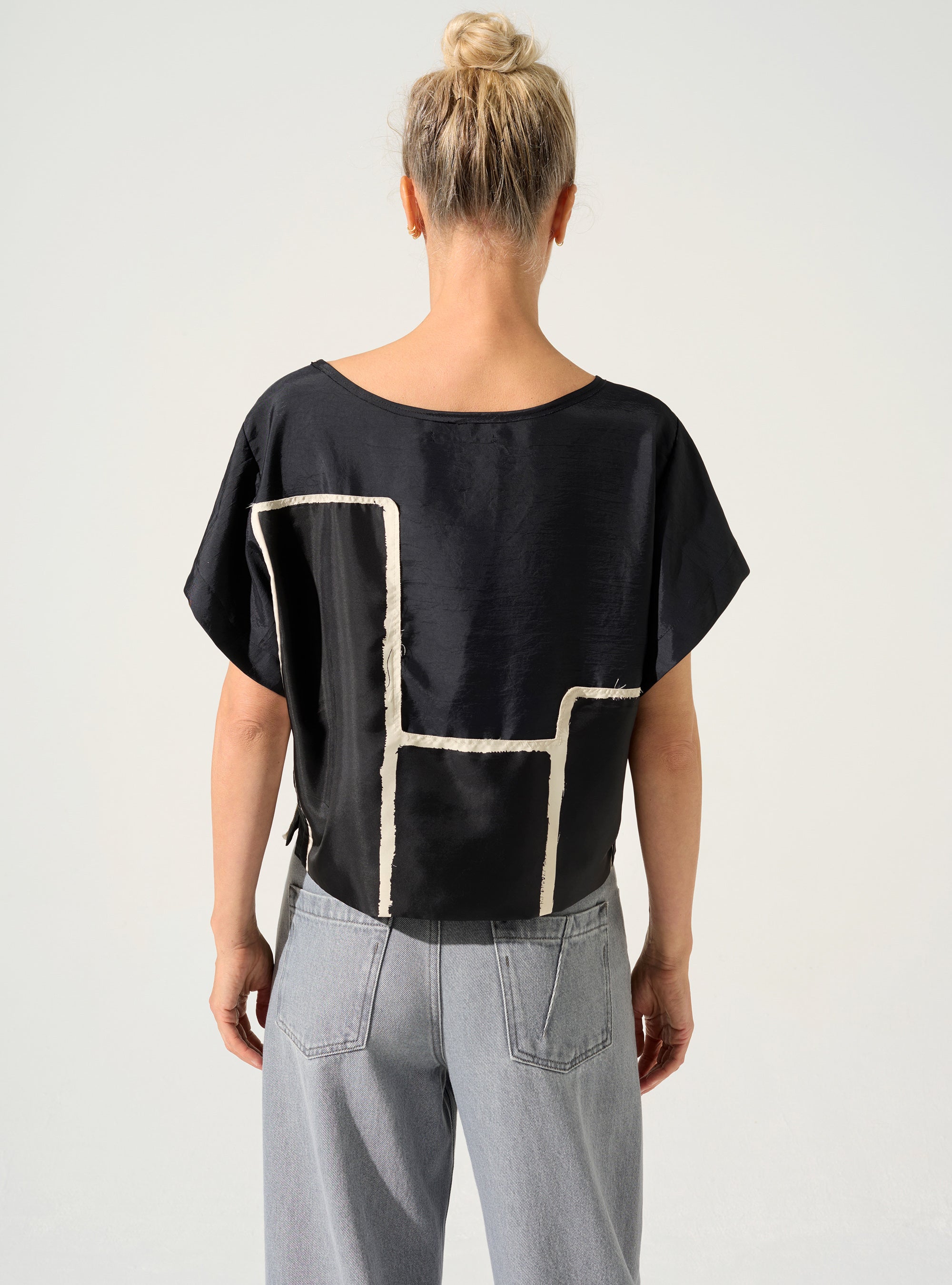 Grafische Bluse