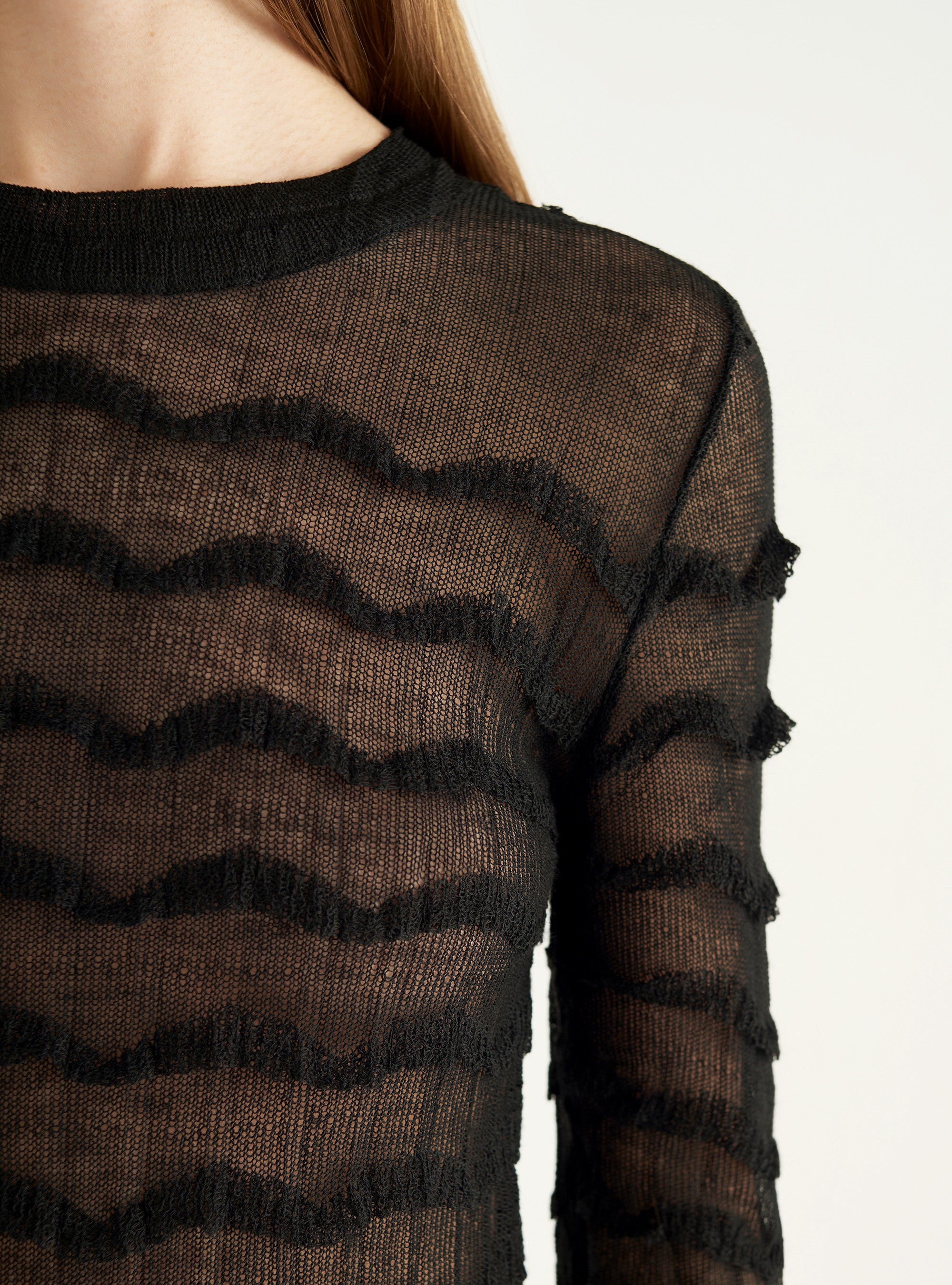 Pull en maille dentelle