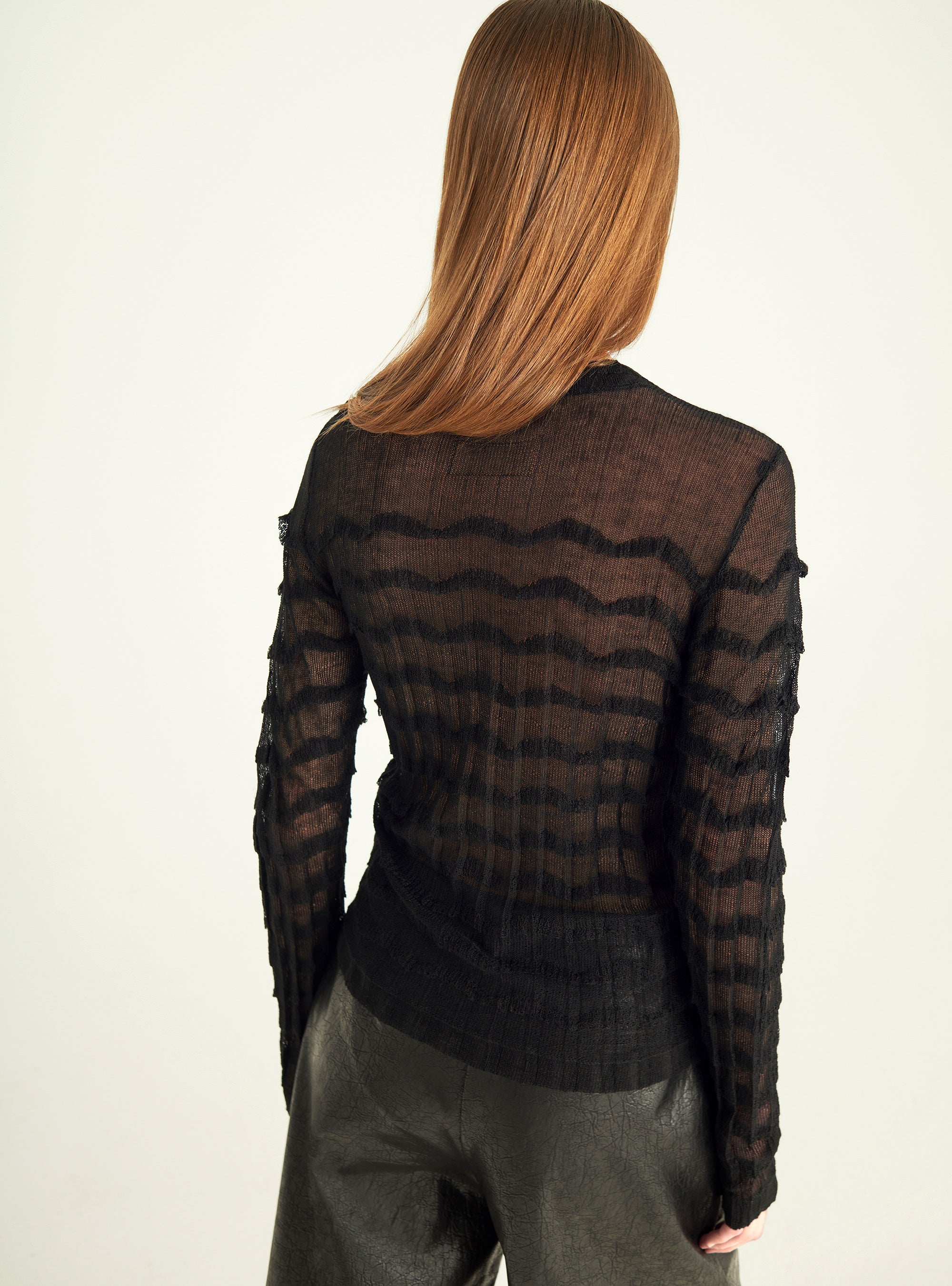 Pull en maille dentelle