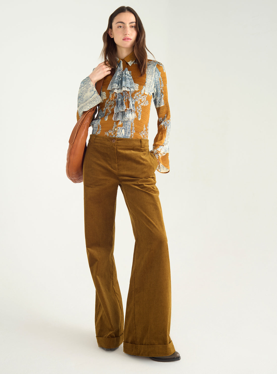 Wide-legged washed velvet trousers