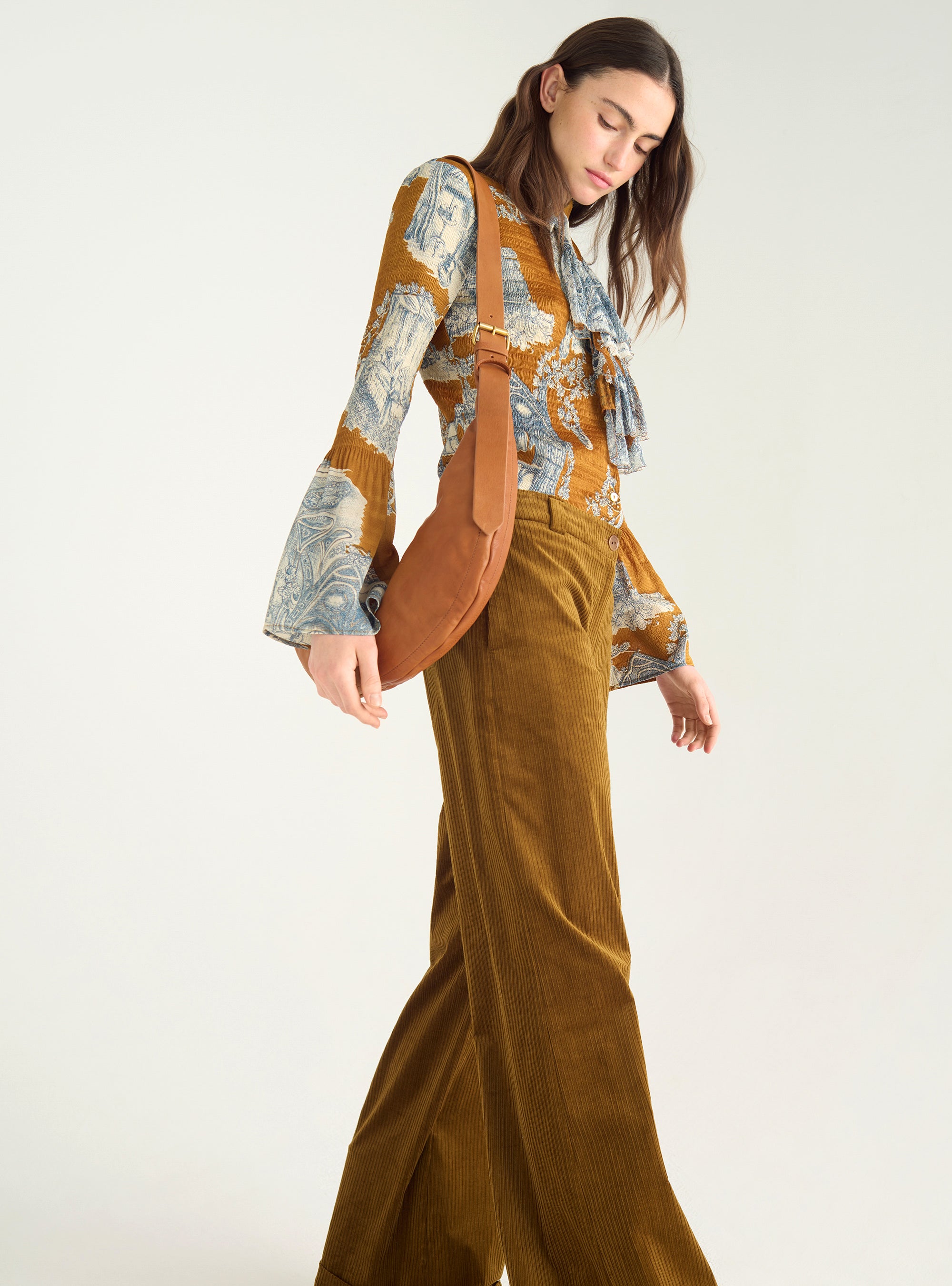 Wide-legged washed velvet trousers