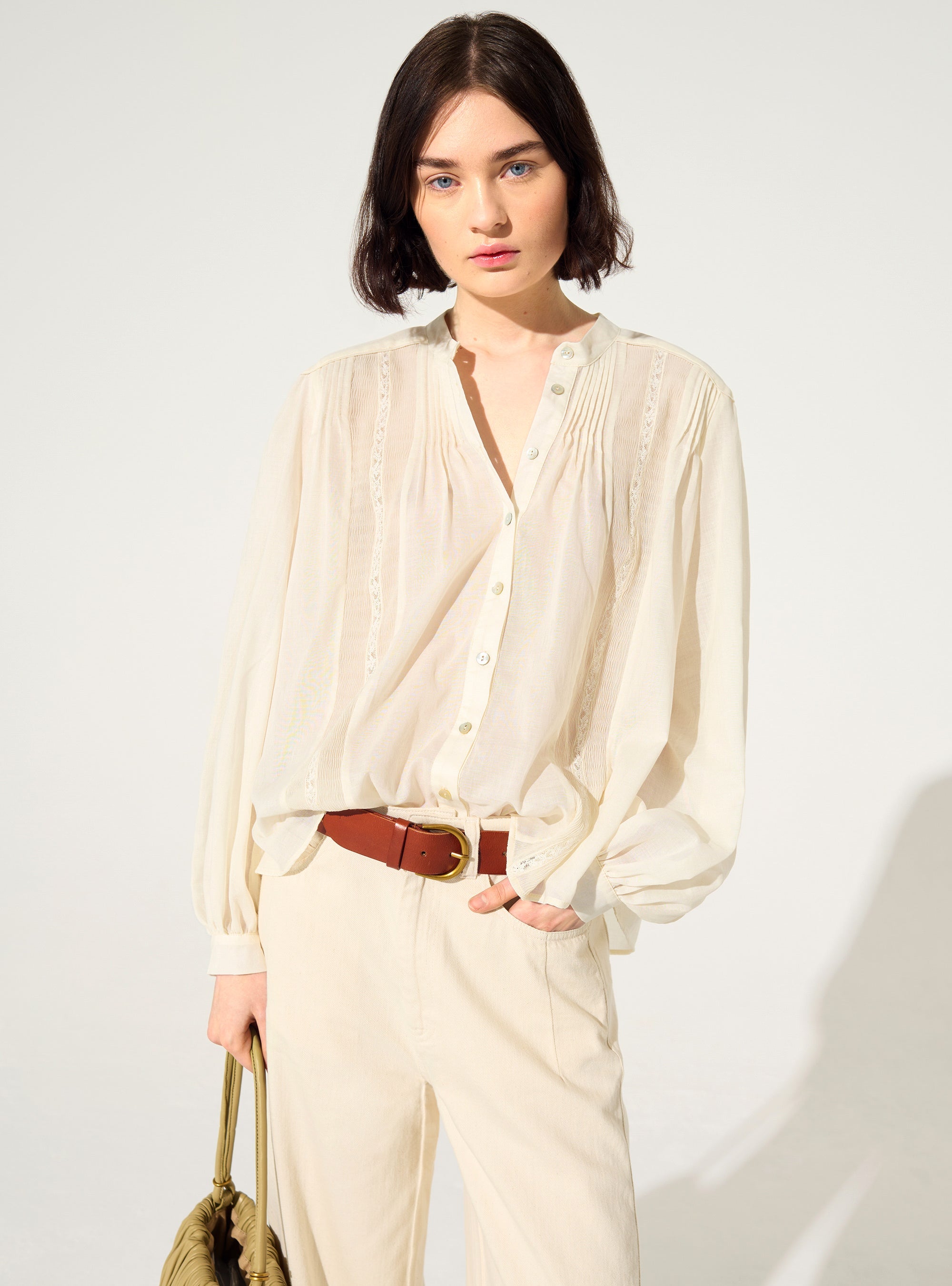 Chemise oversize plissée et Dentelle de Calais-Caudry® Cotélac