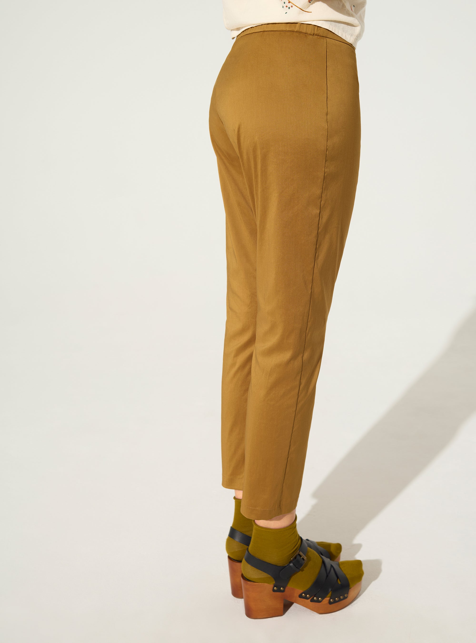 Pantacourt en coton marron