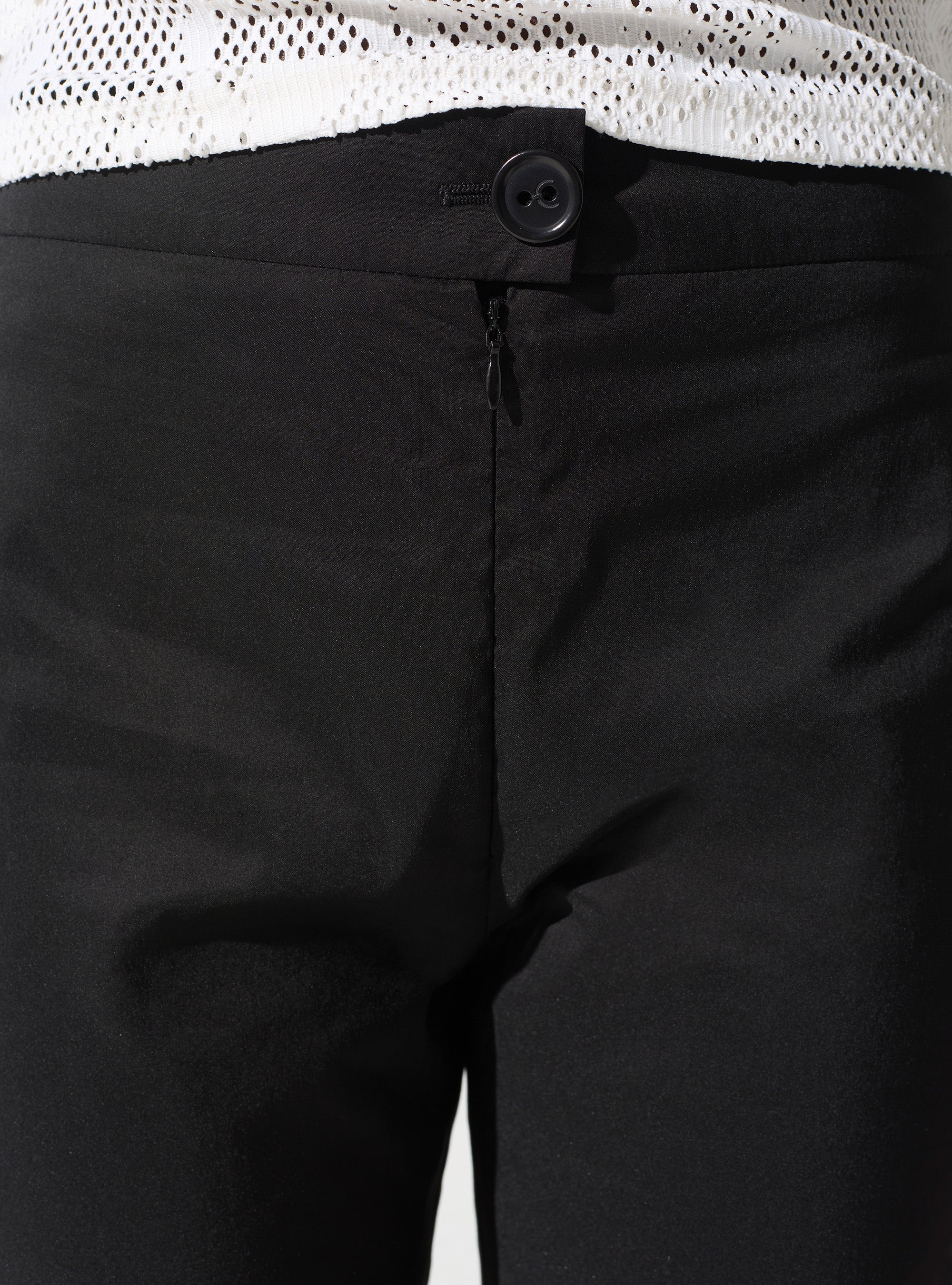 Schwarze Caprihose