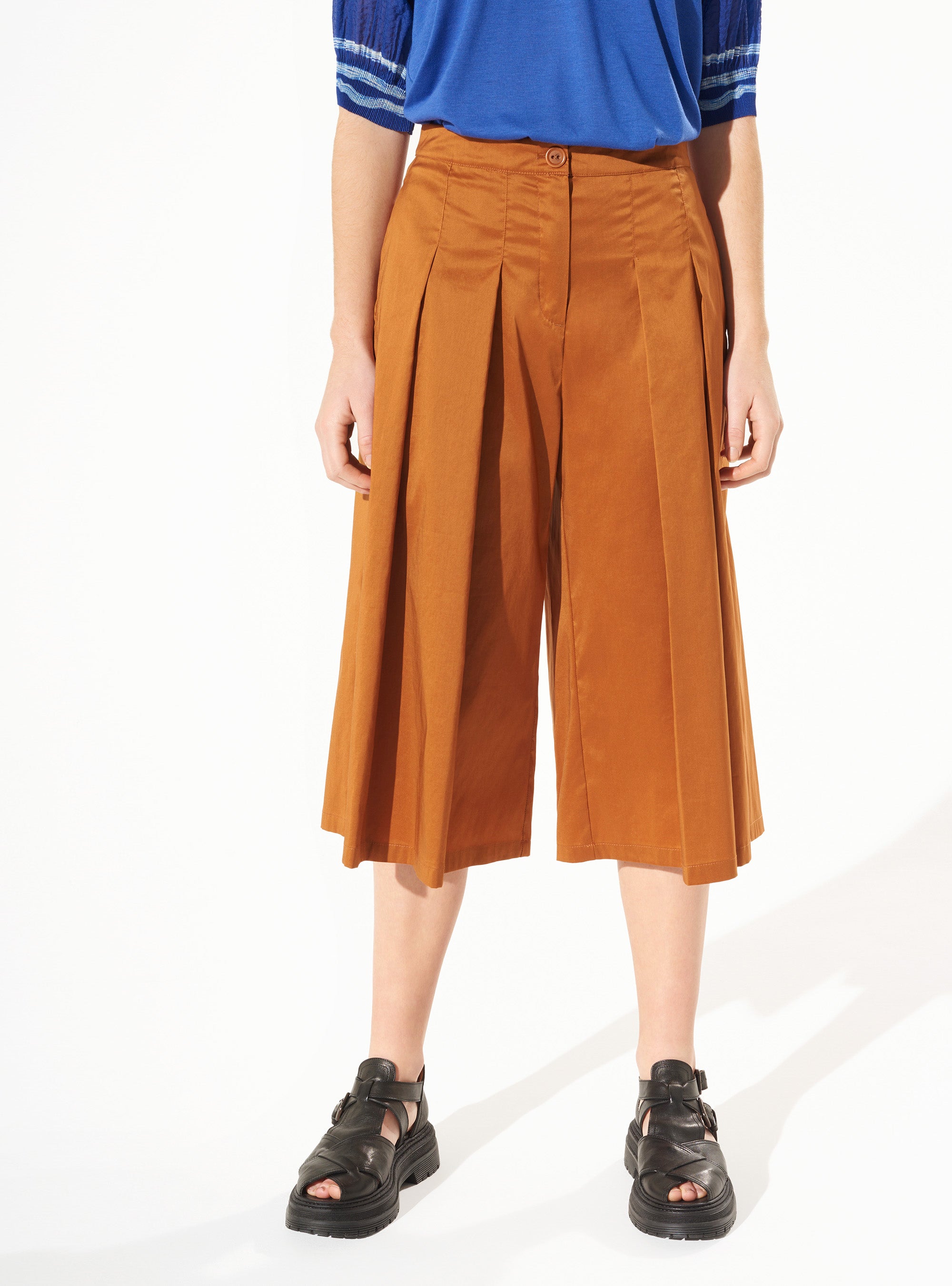 Hose mit weitem Bein