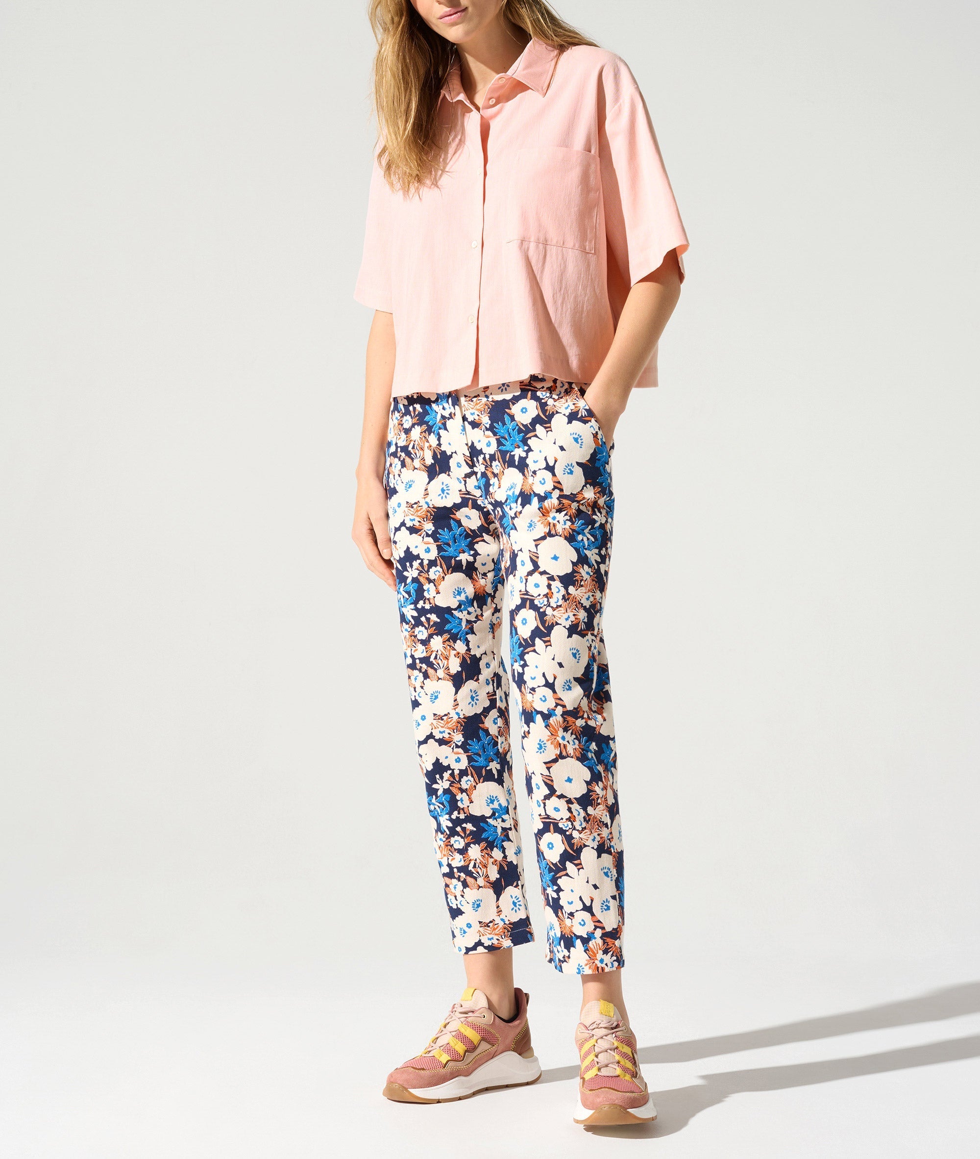 Chemise manches courtes acoté 