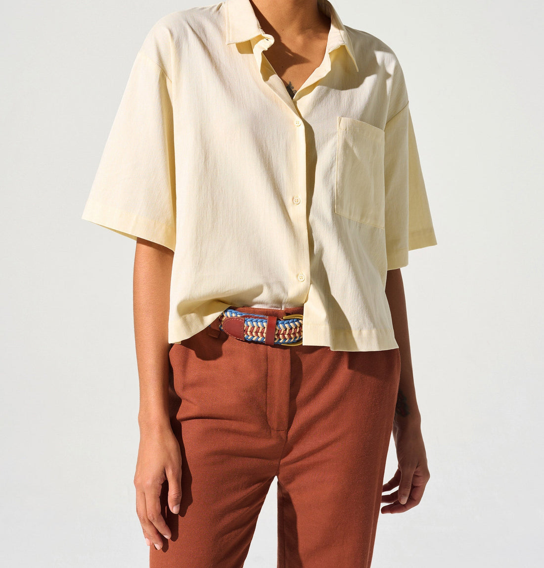 Chemise manches courtes acoté 