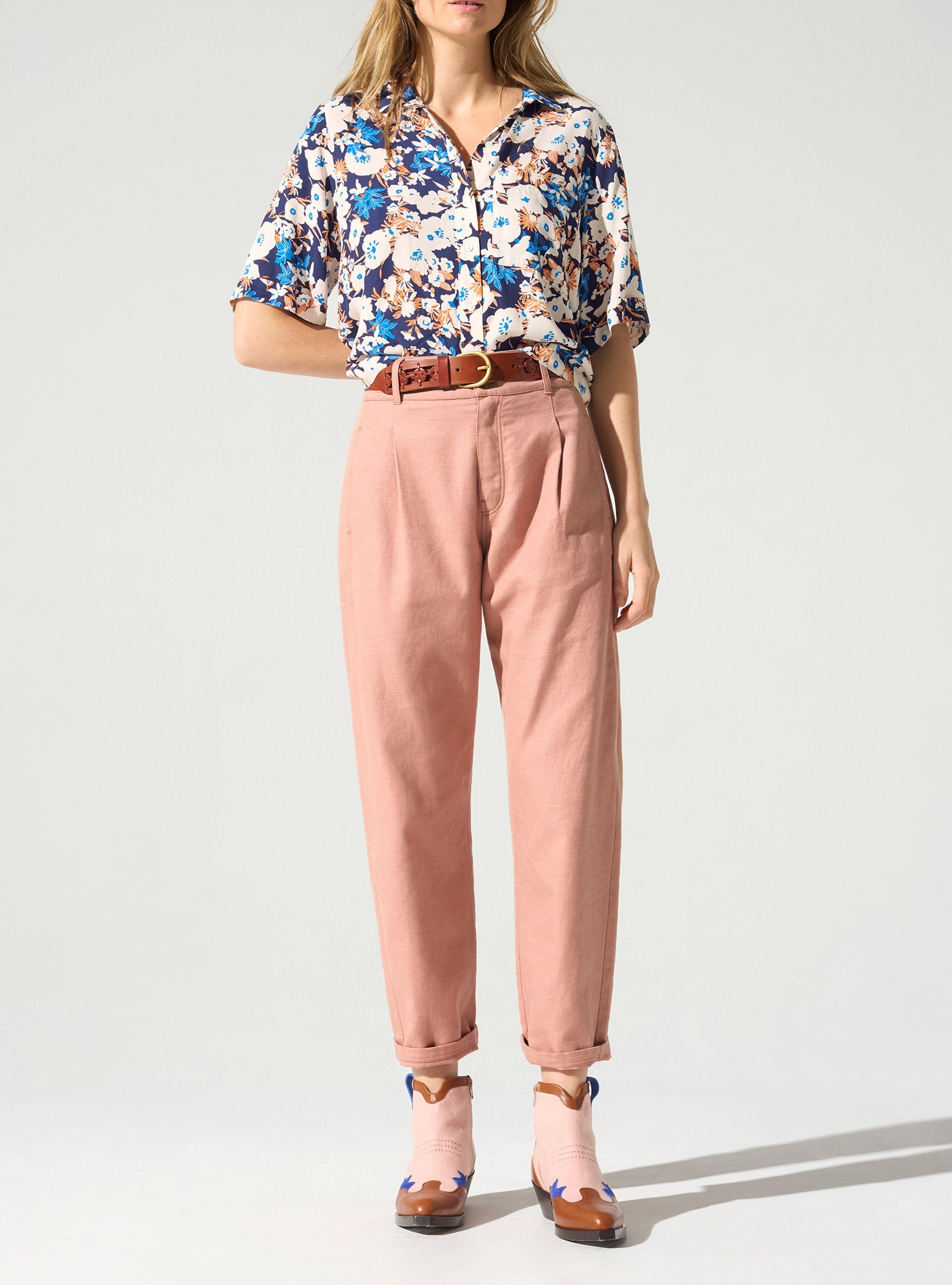 Pantalon fuselé acoté 