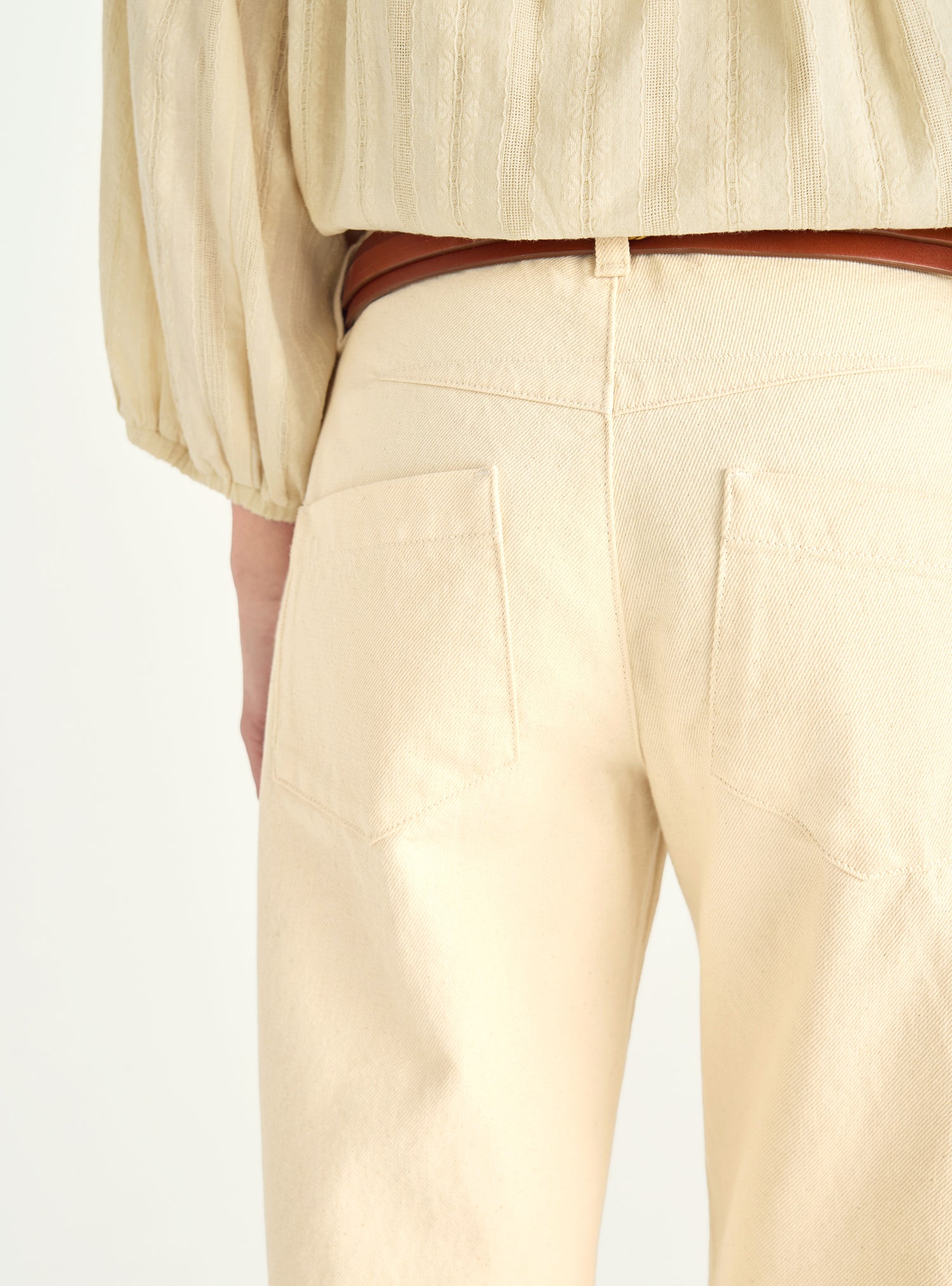 High-waisted flare jeans