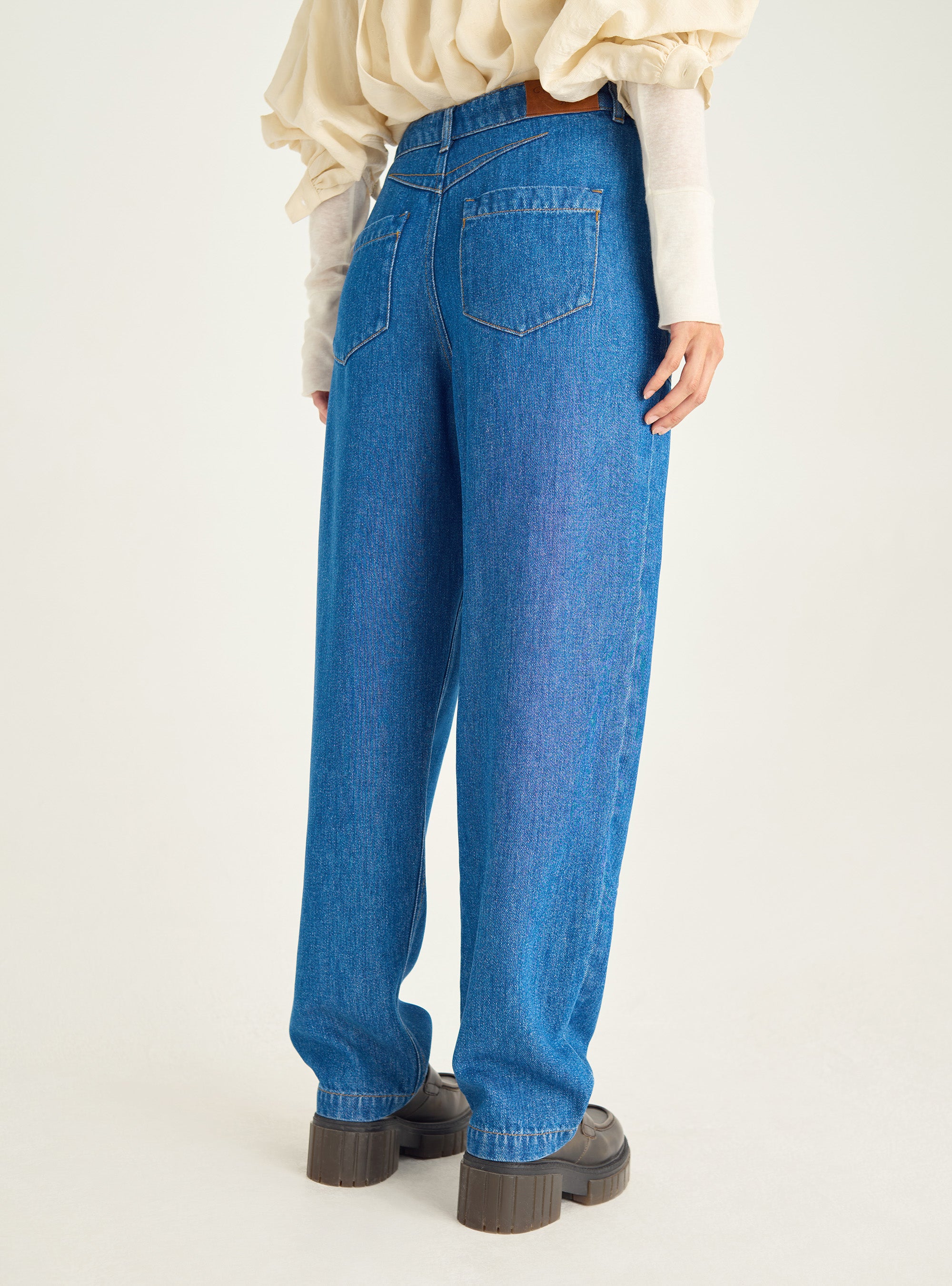Mum fit jeans in fluid denim