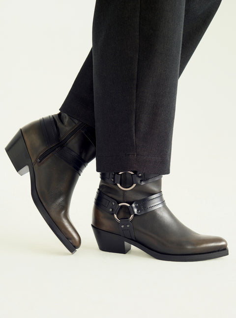 Stiefeletten aus patiniertem Leder