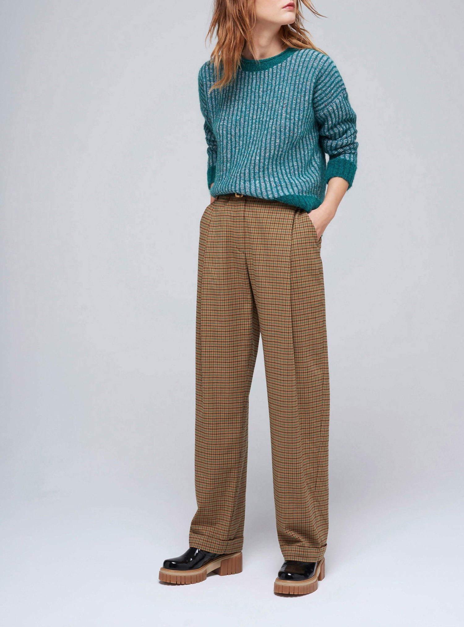 Hose mit weitem Bein