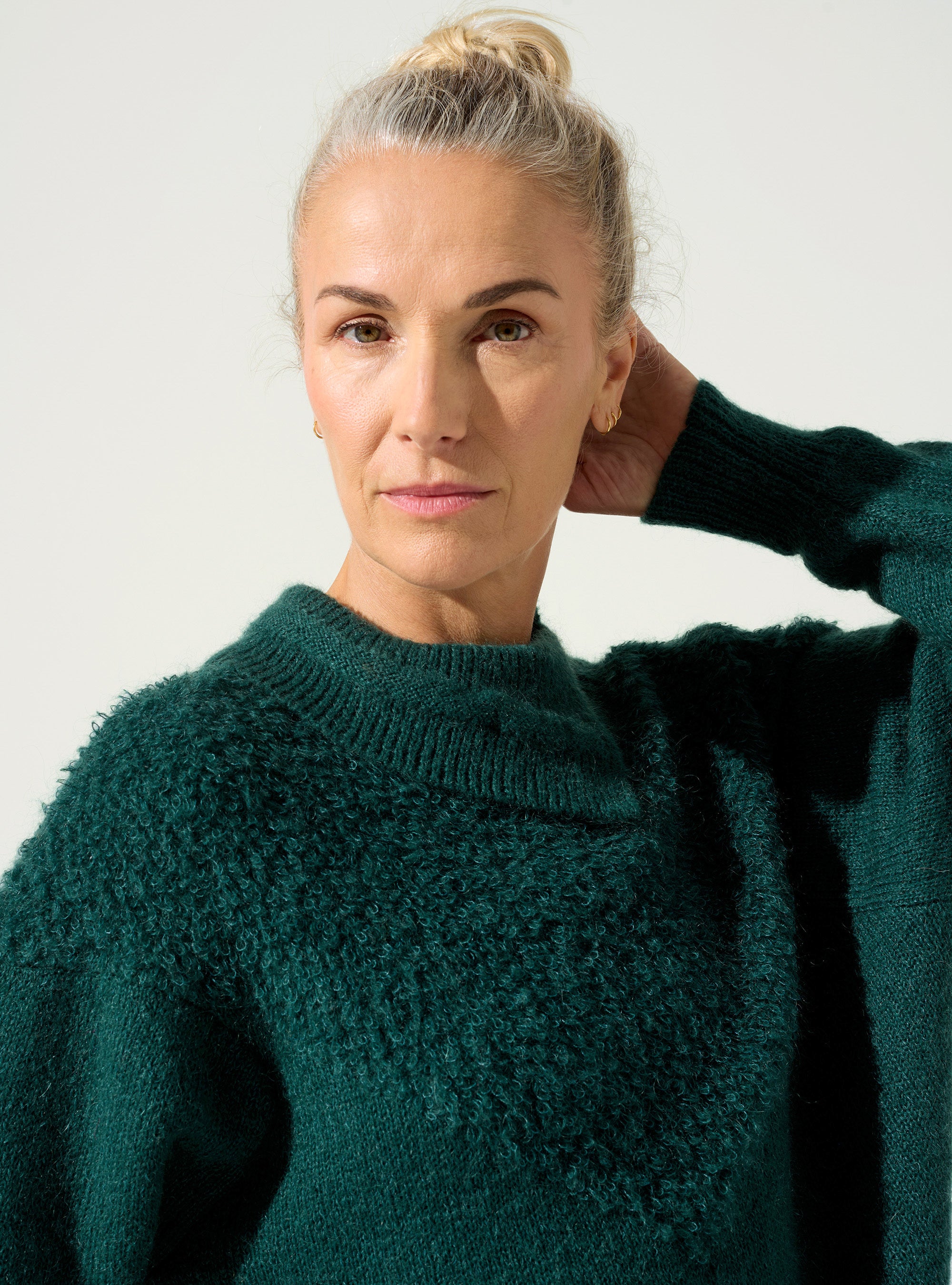 Pullover mit Kragen