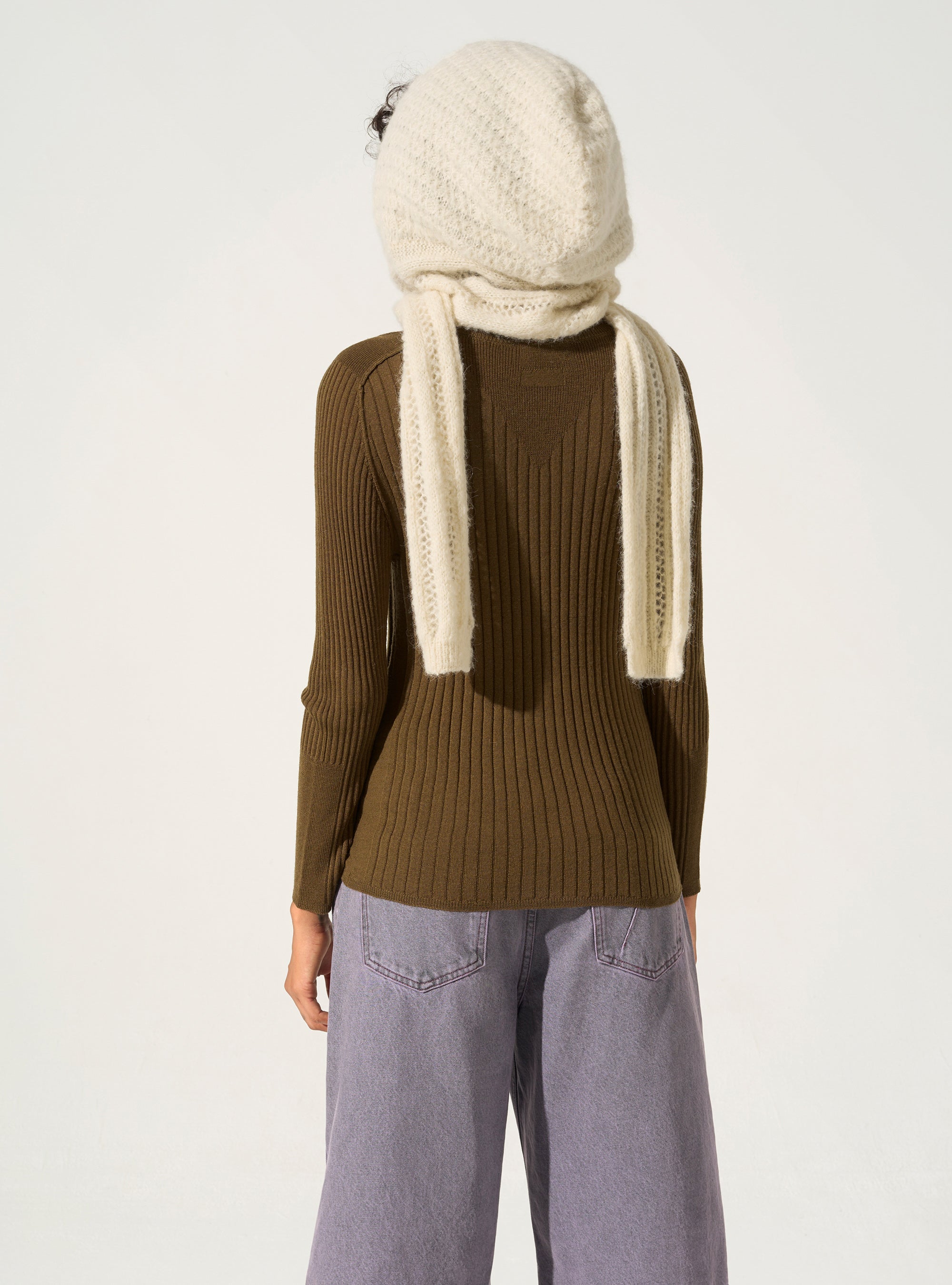 Hat-scarf piece