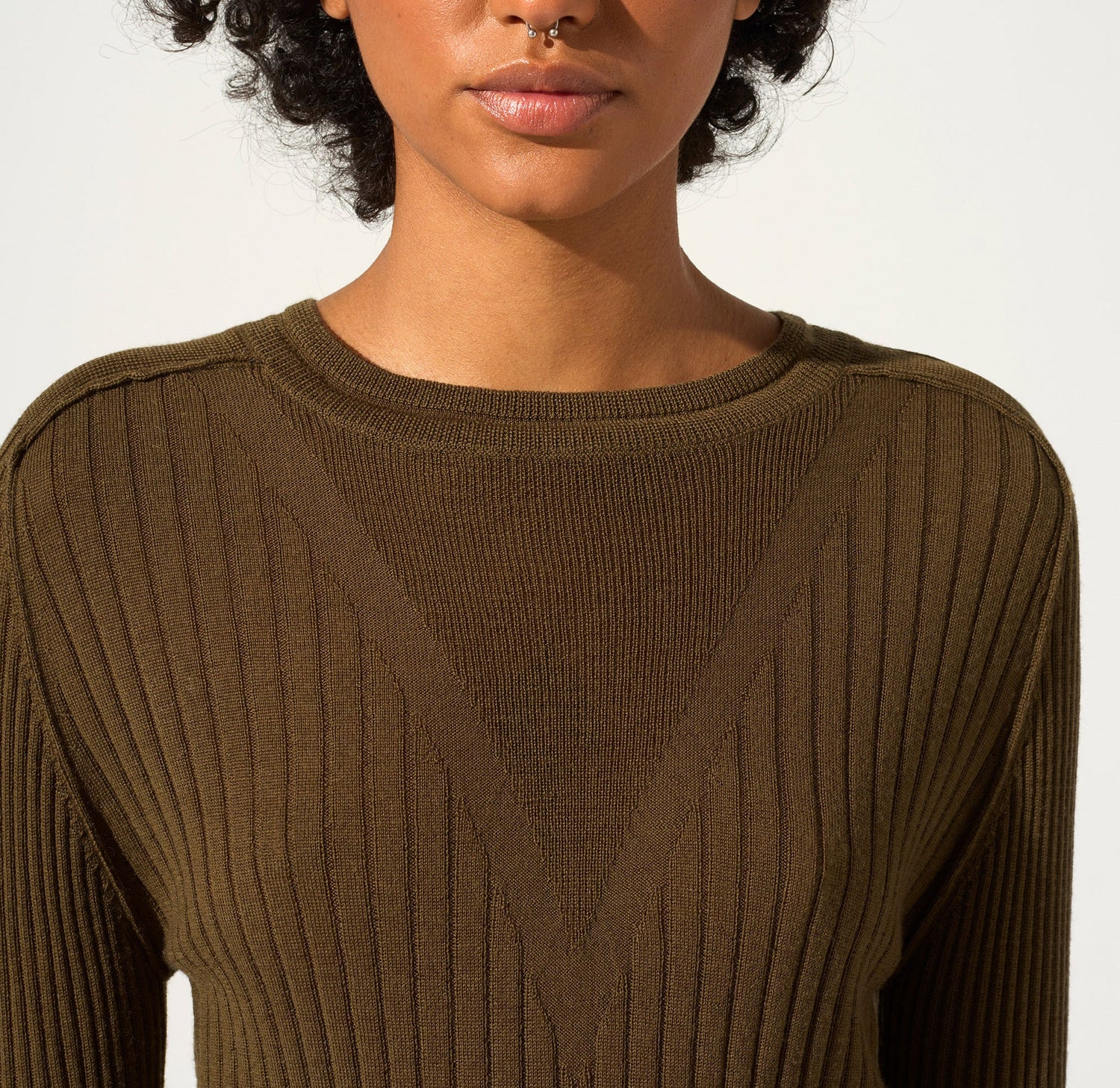 Taillierter Pullover