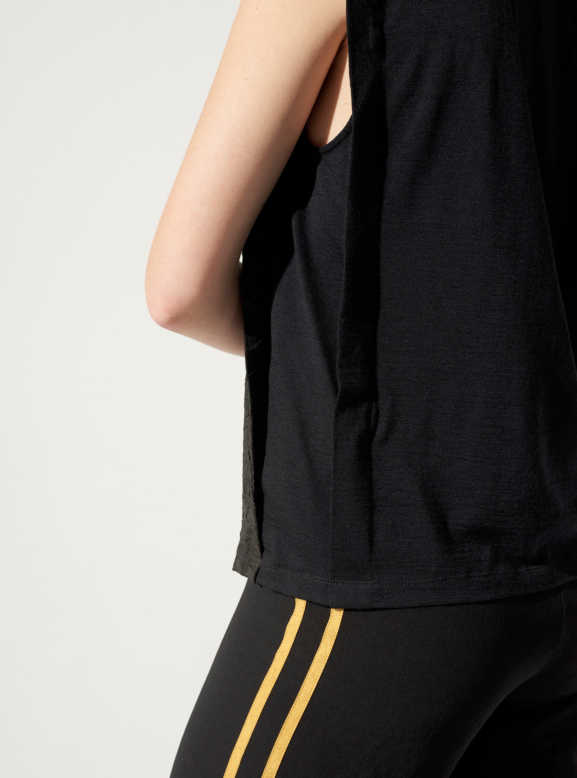 Tanktop aus Bi-Material