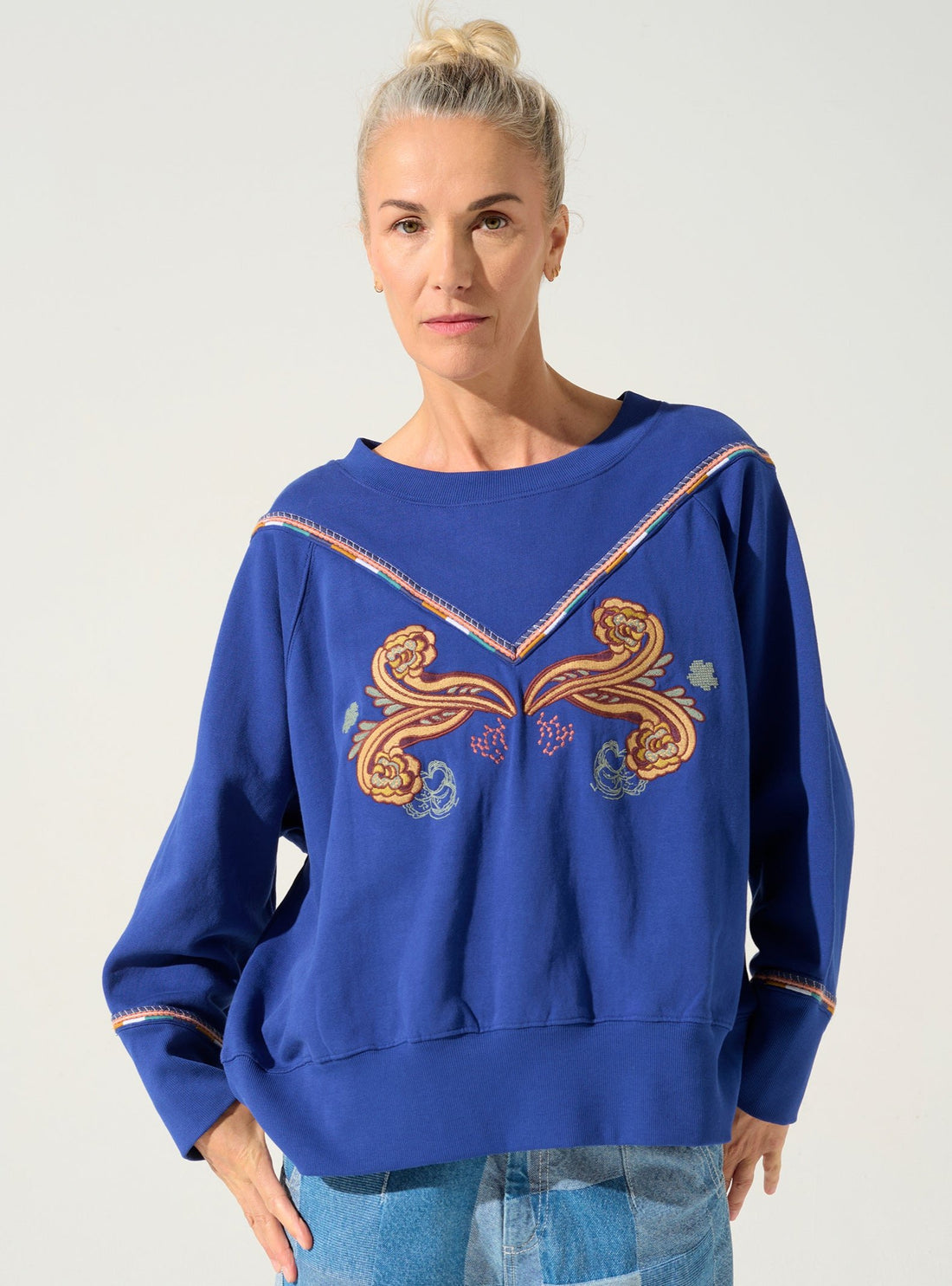 Übergroßes Sweatshirt