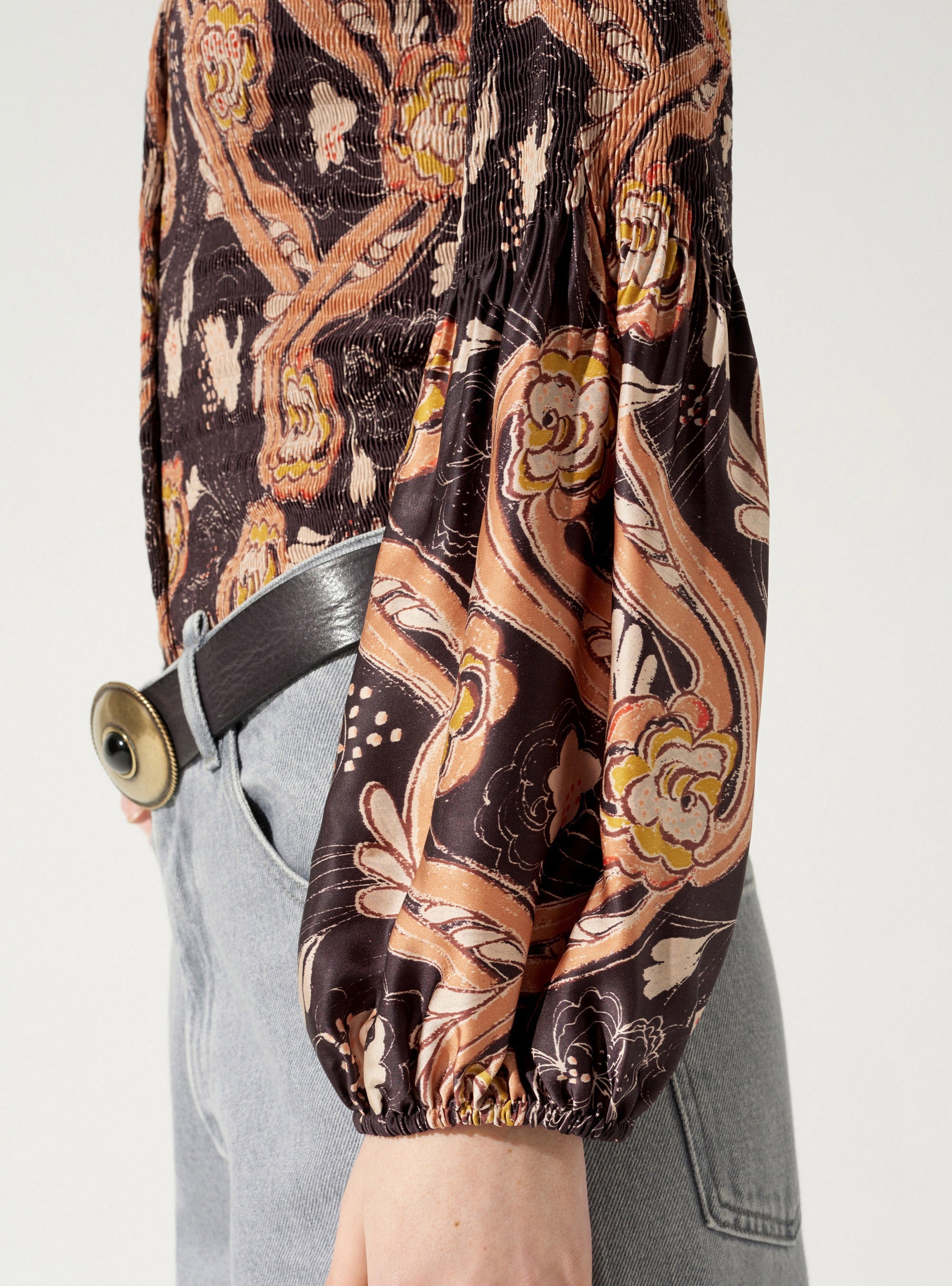 Chemise