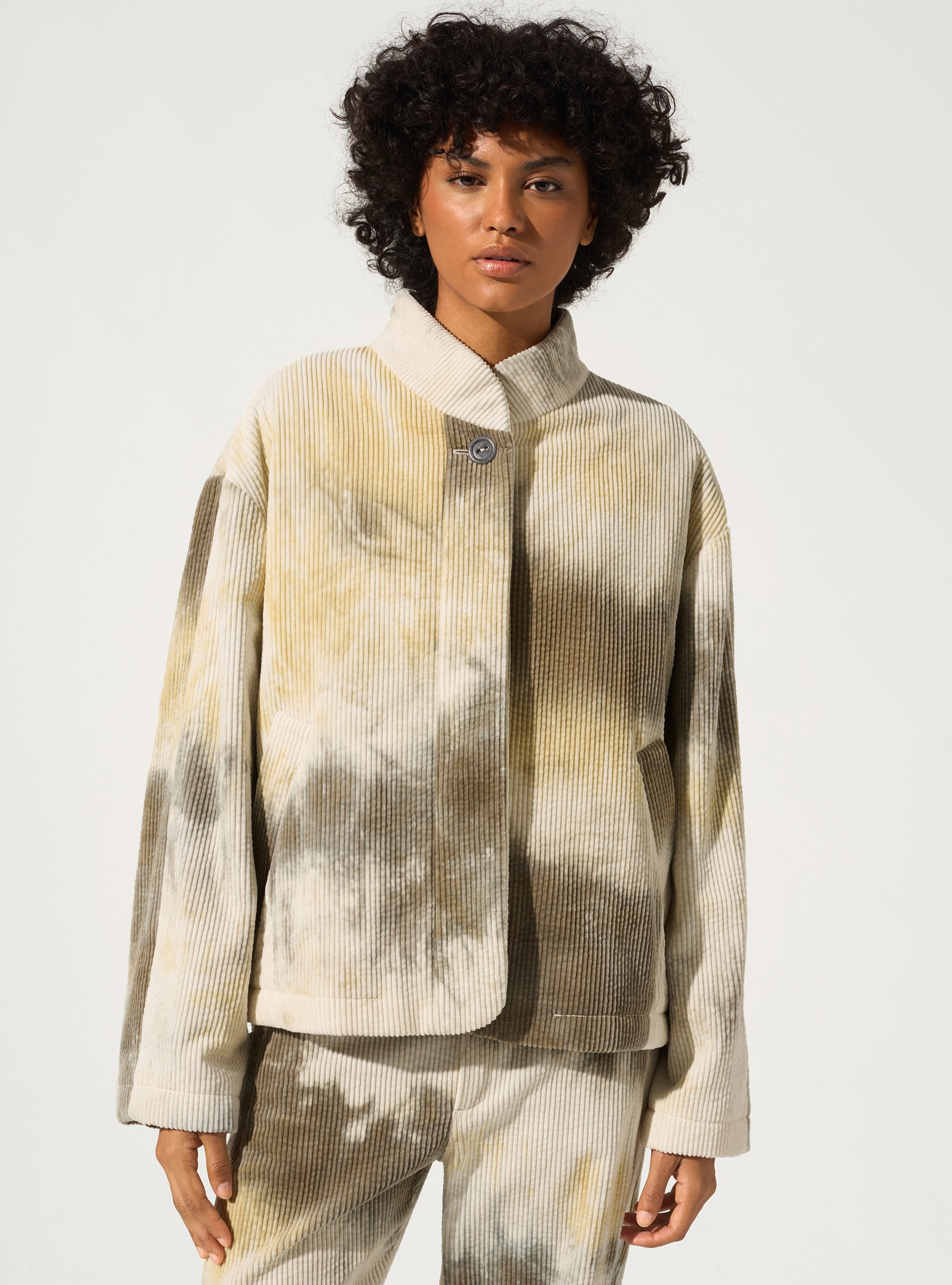 Jacke mit Stehkragen