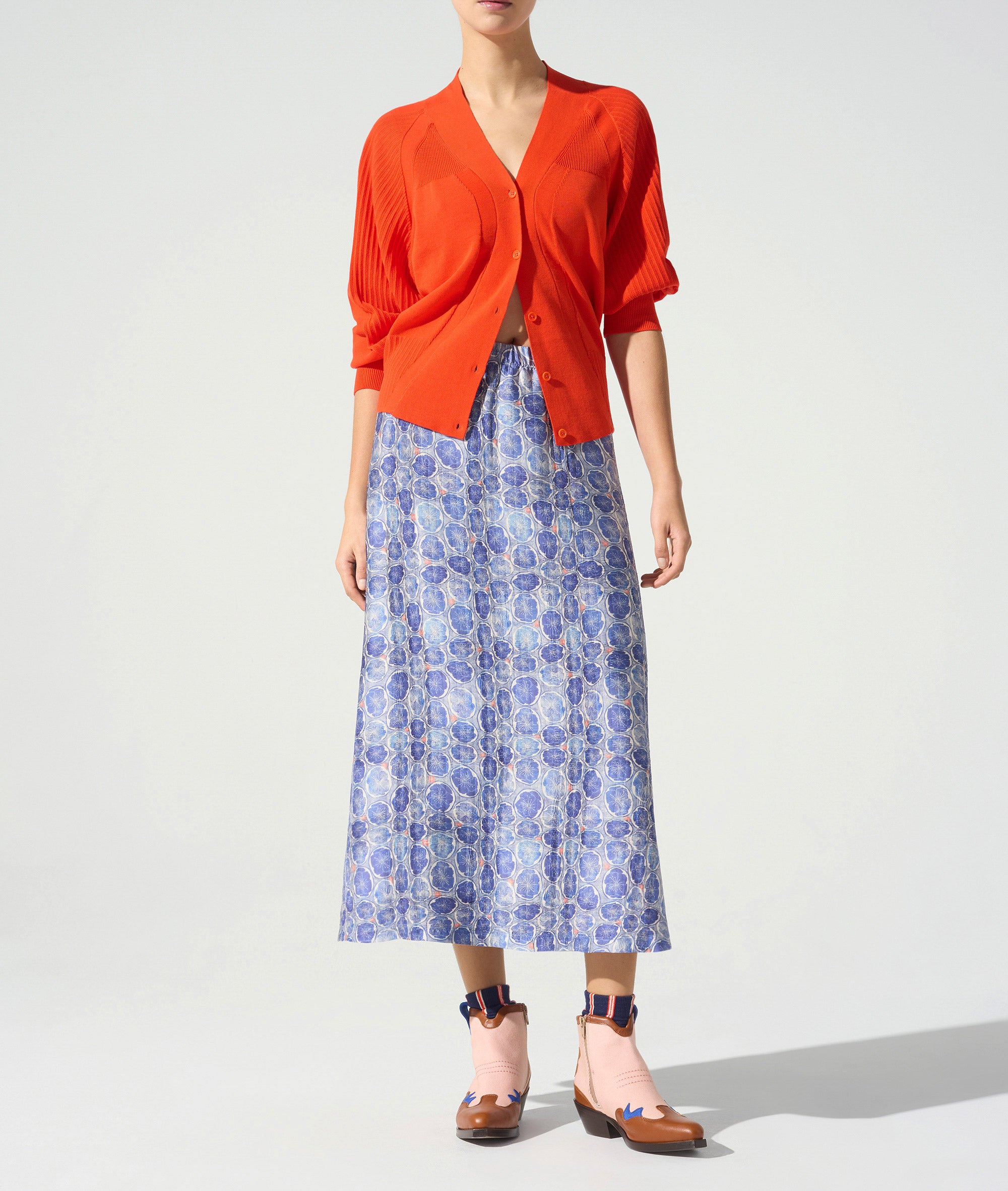 Long-sleeved cardigan