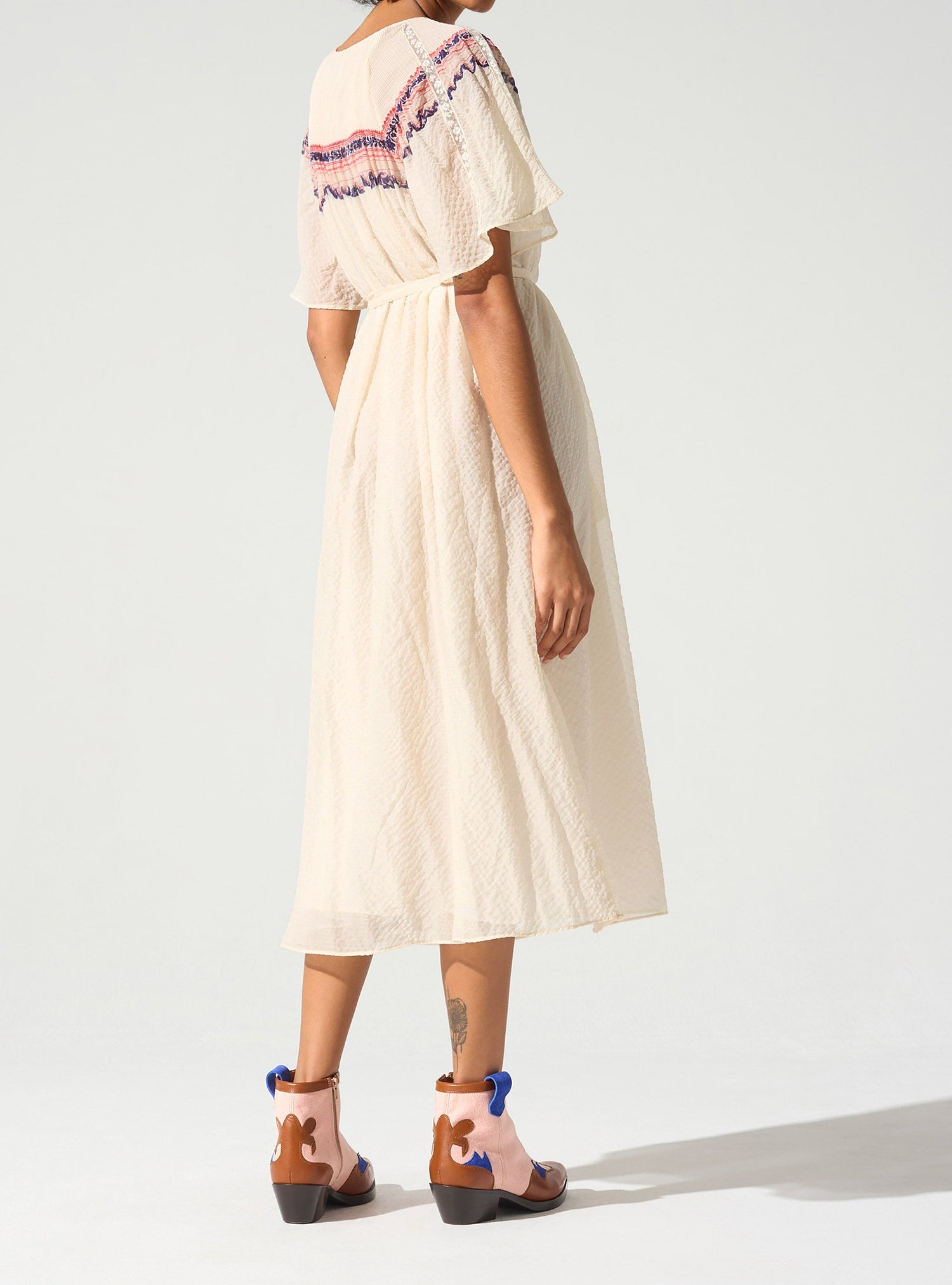 Robe manches courtes esprit papillons Cotélac 