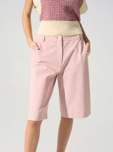 Bermuda shorts below the knees