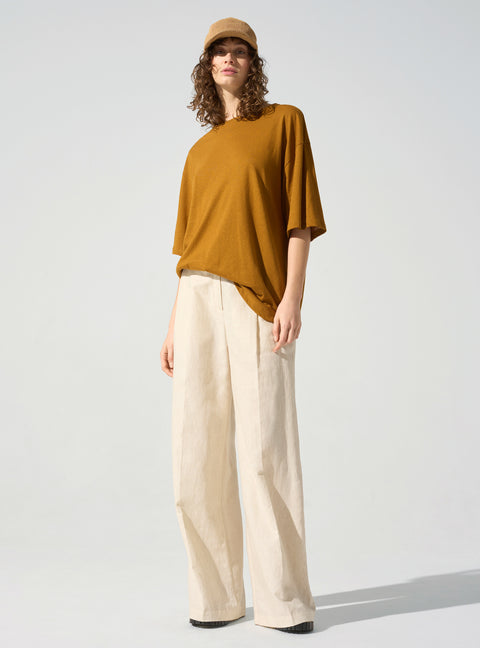 Wide-leg pants