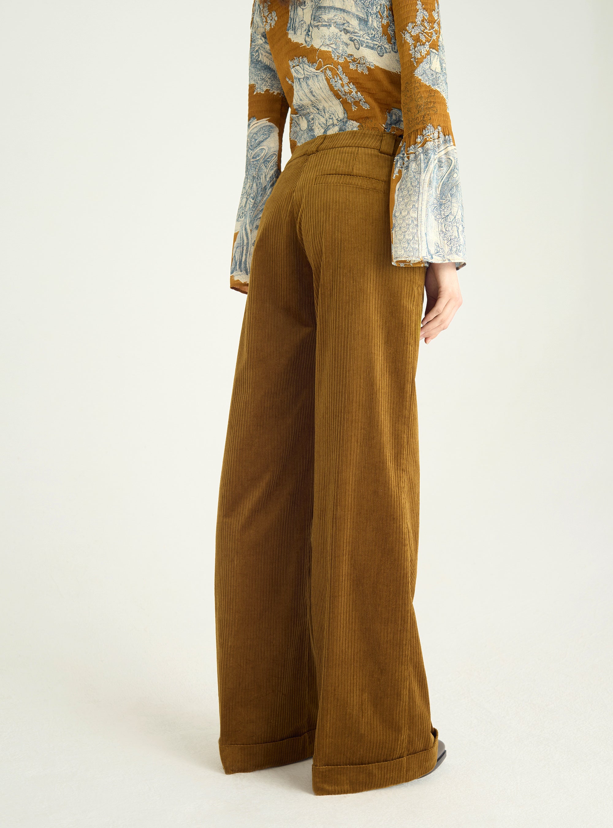 Wide-legged washed velvet trousers