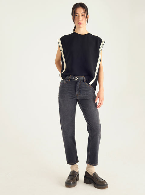 Strukturiertes Tanktop mit Guipure-Details