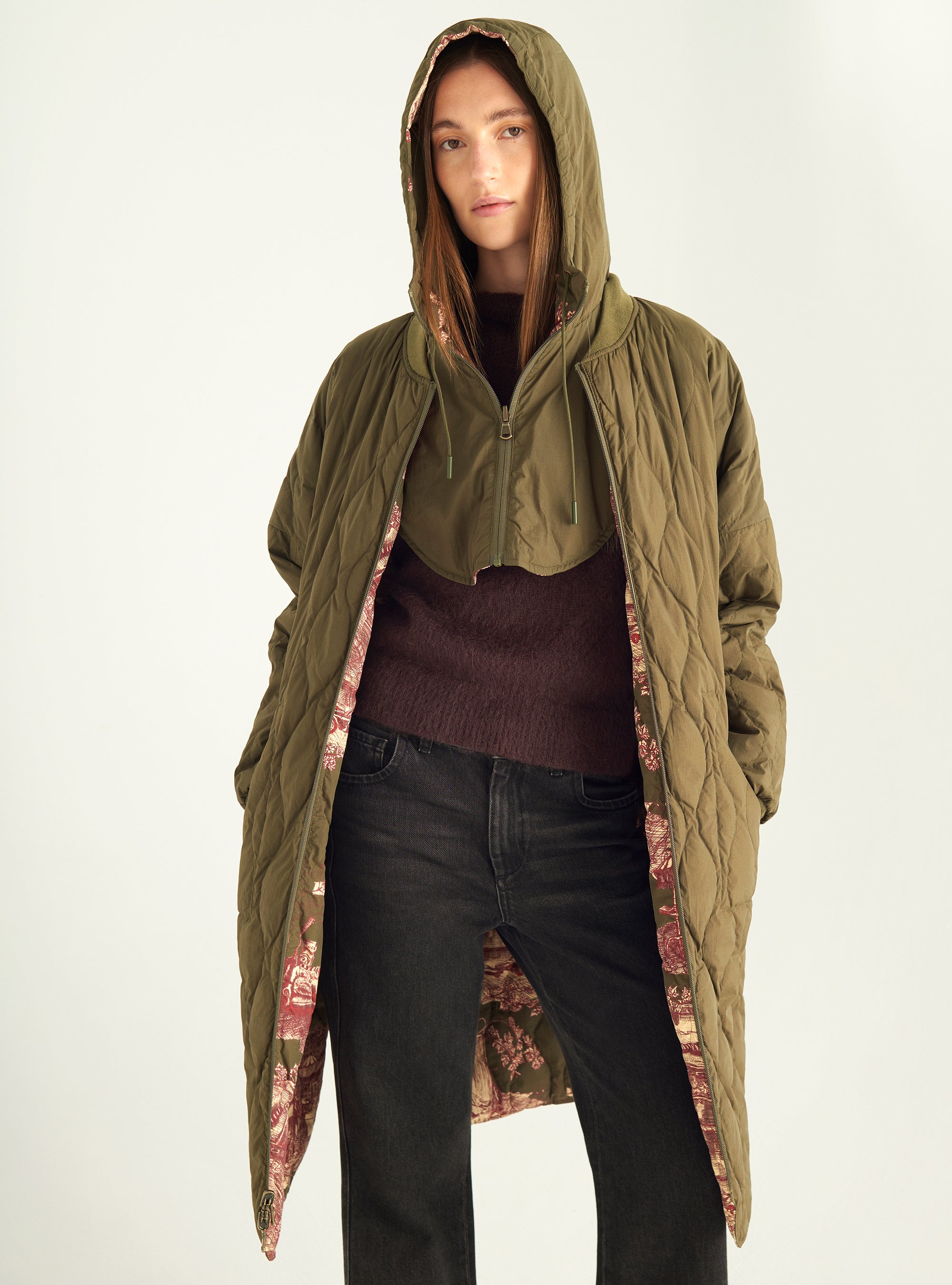 Lange wendbare Daunenjacke