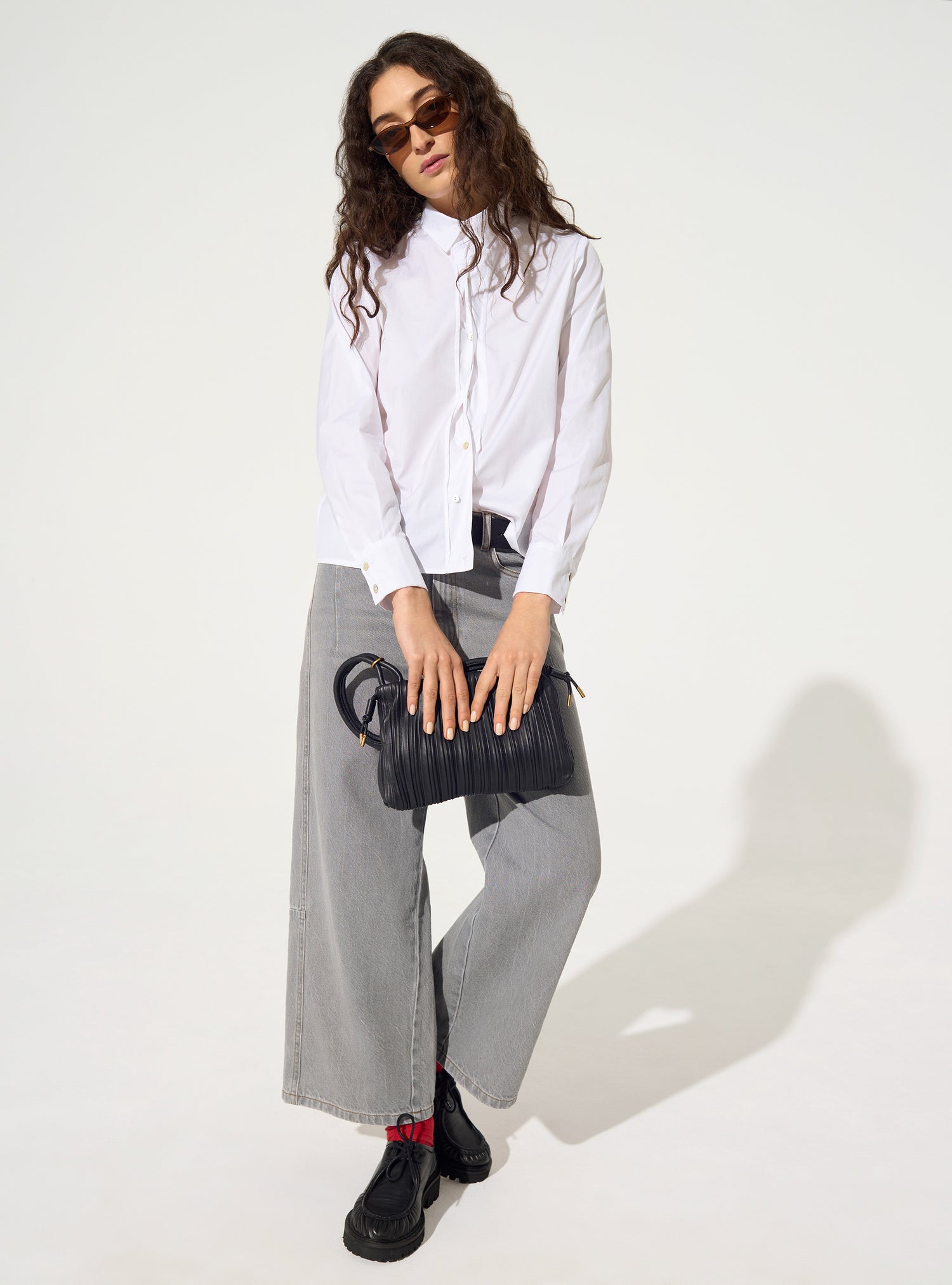 Straight white cotton shirt