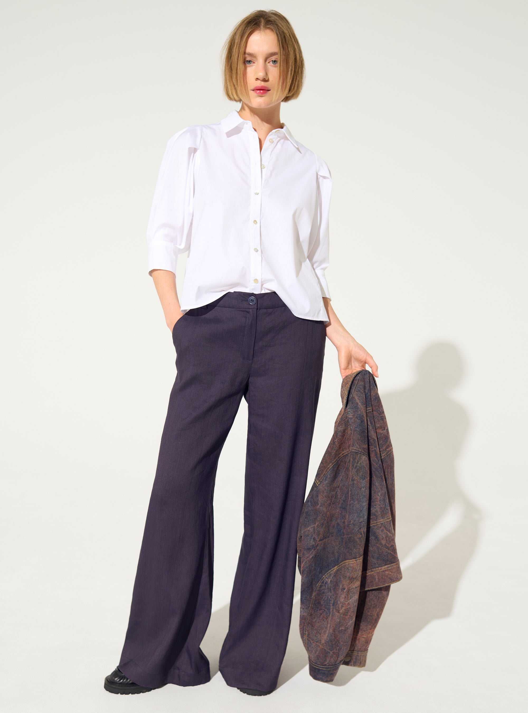 Loose white cotton shirt