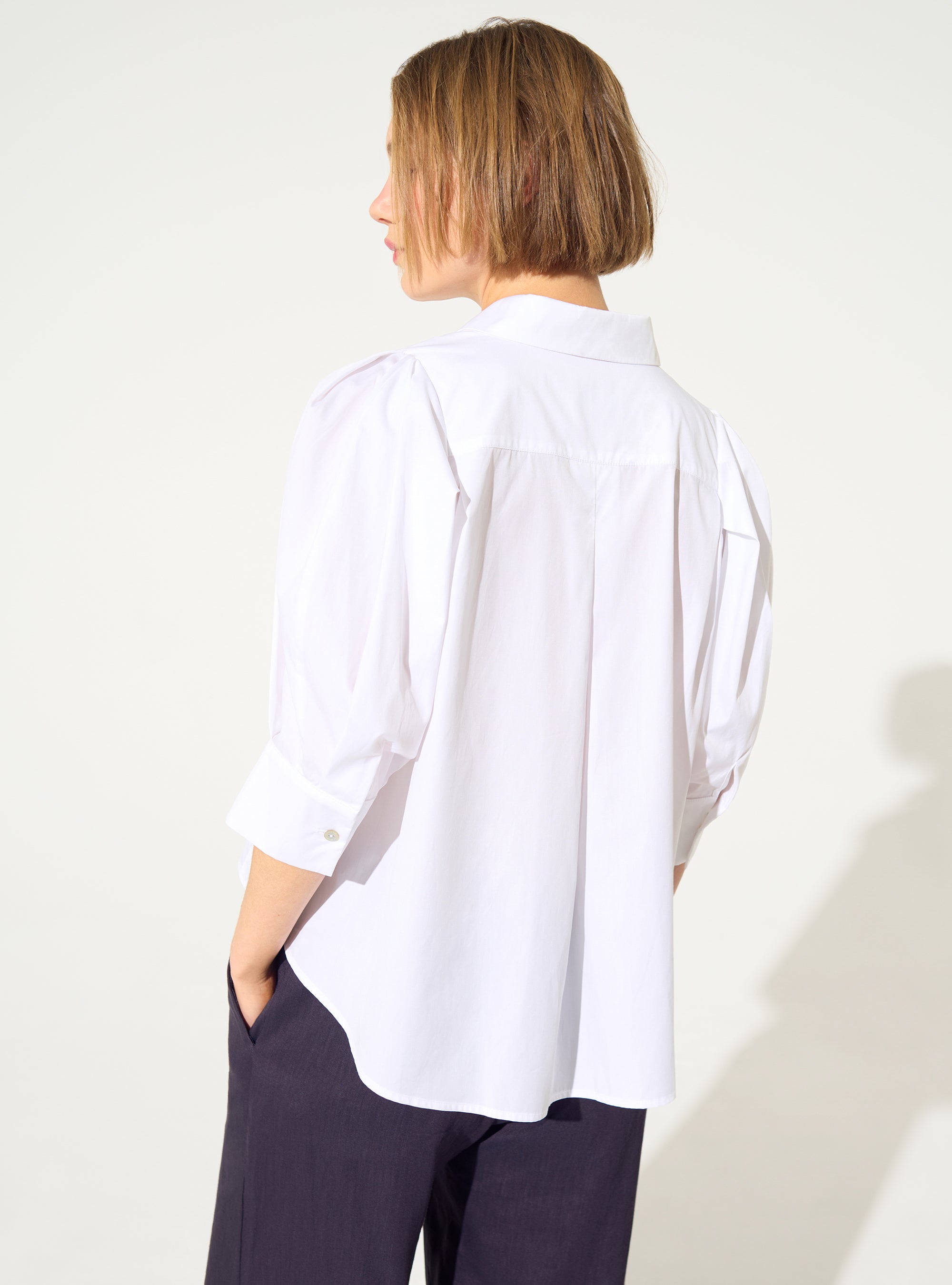 Loose white cotton shirt