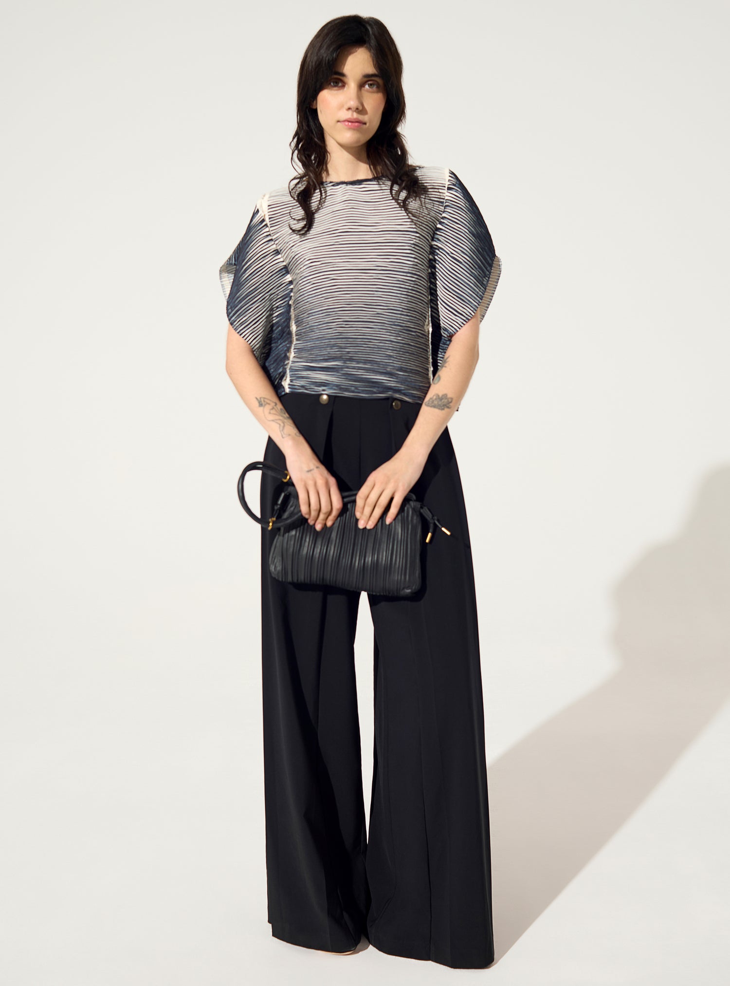 Black pleated straight blouse