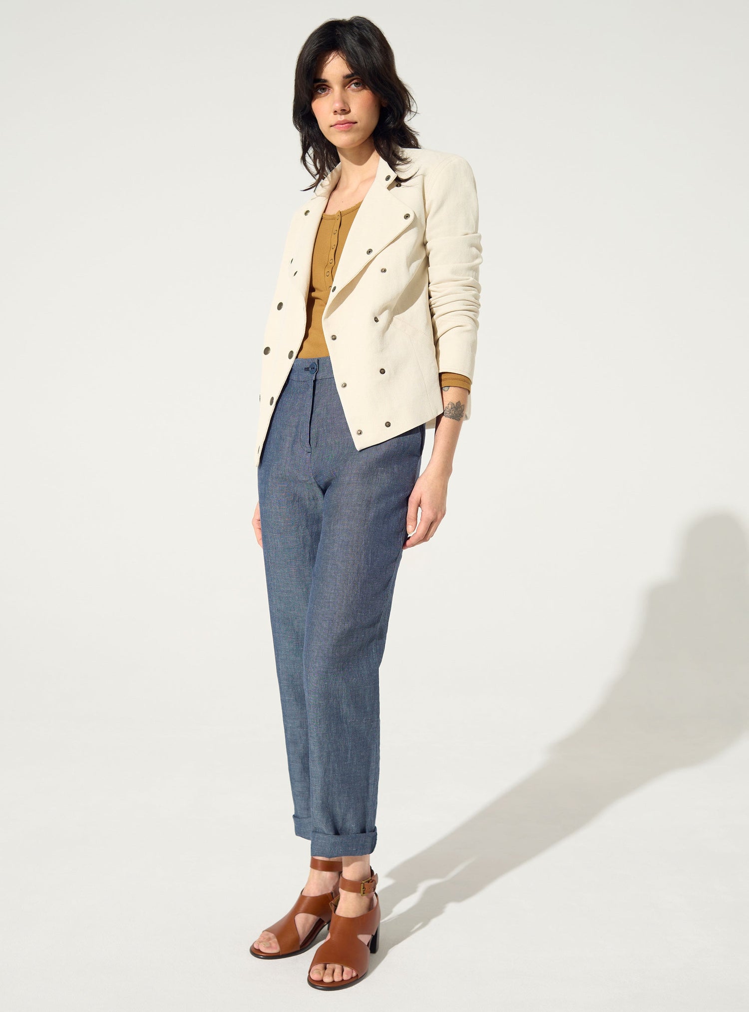 Straight-leg trousers in blue linen and cotton
