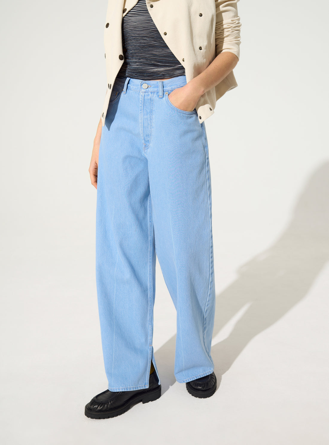 baggy blue cotton jeans
