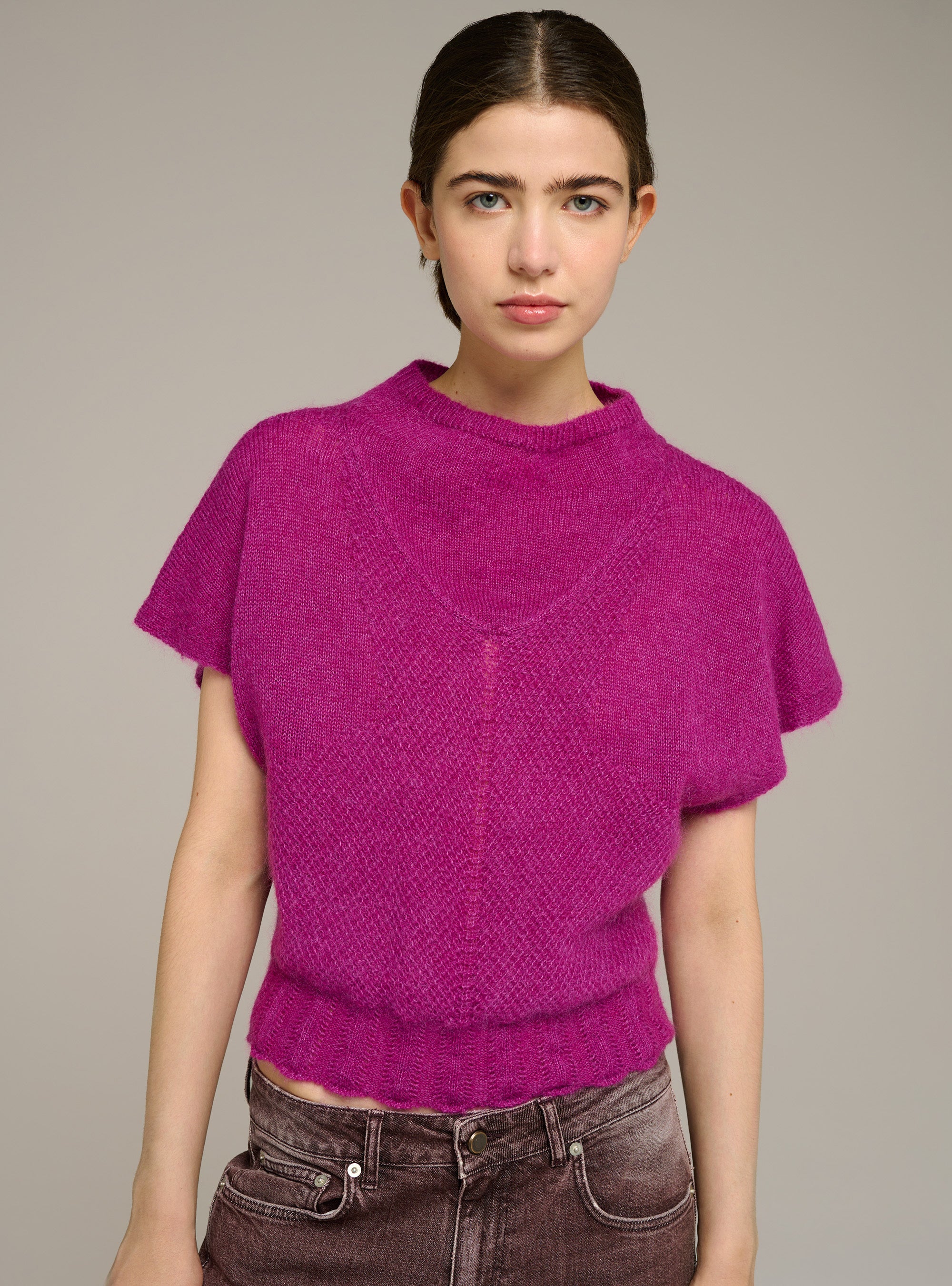 Taillierter Rundhals-Pullover Kurzarm