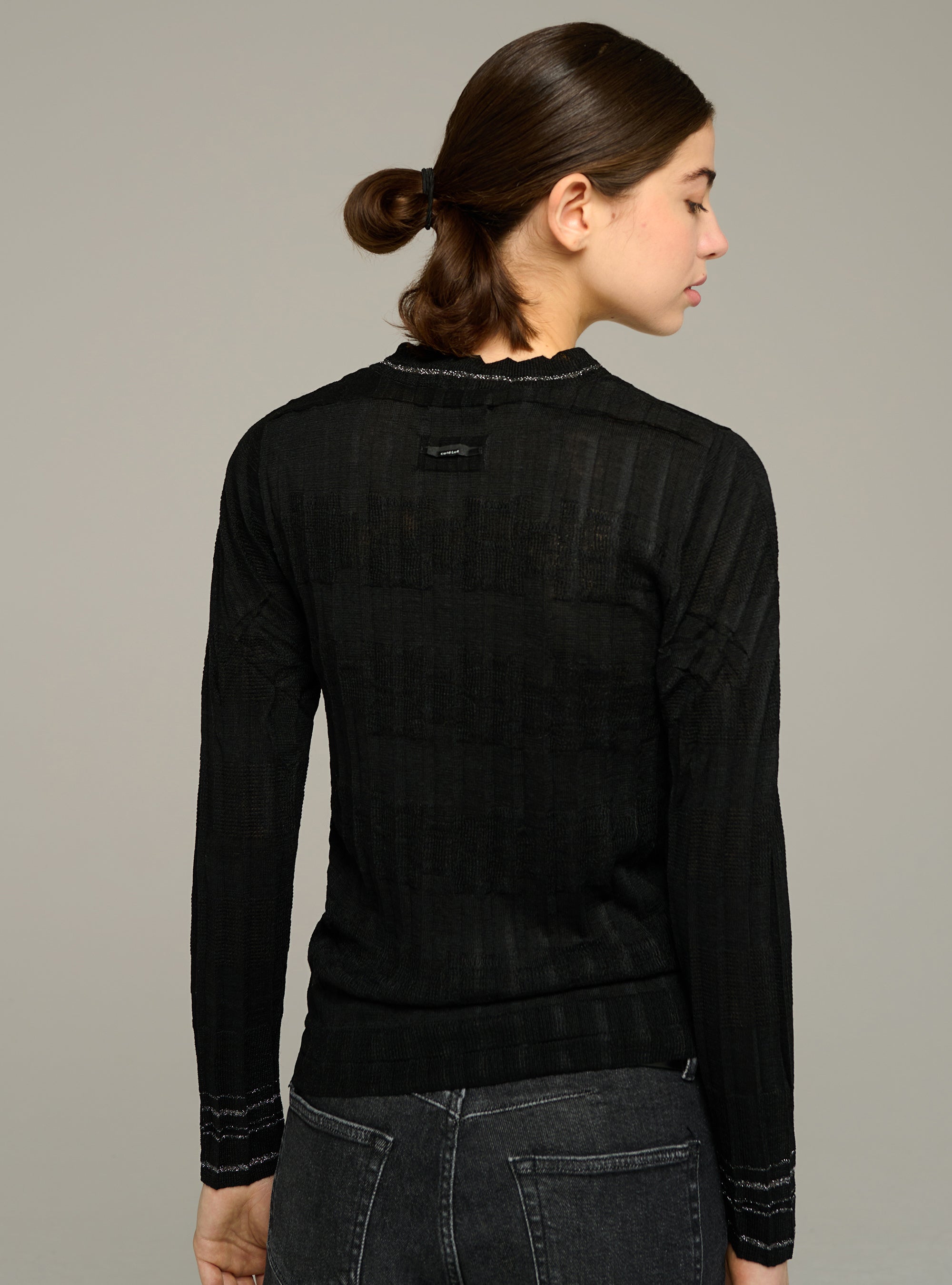 Pull plissé col rond ajusté manches longues