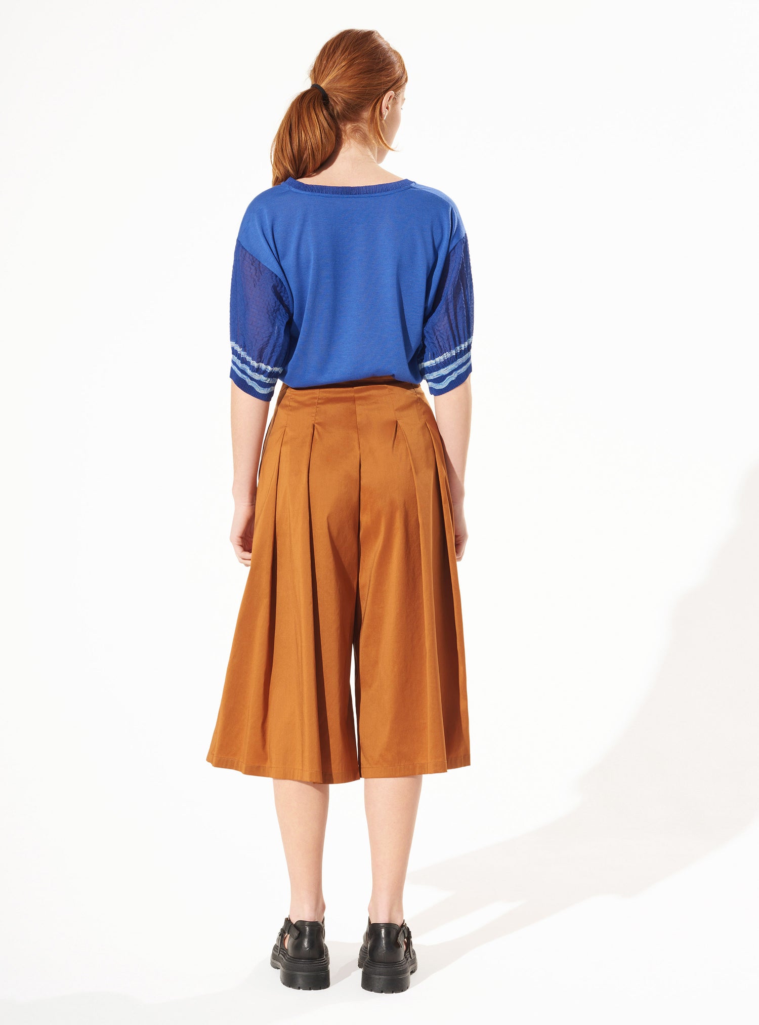 Hose mit weitem Bein