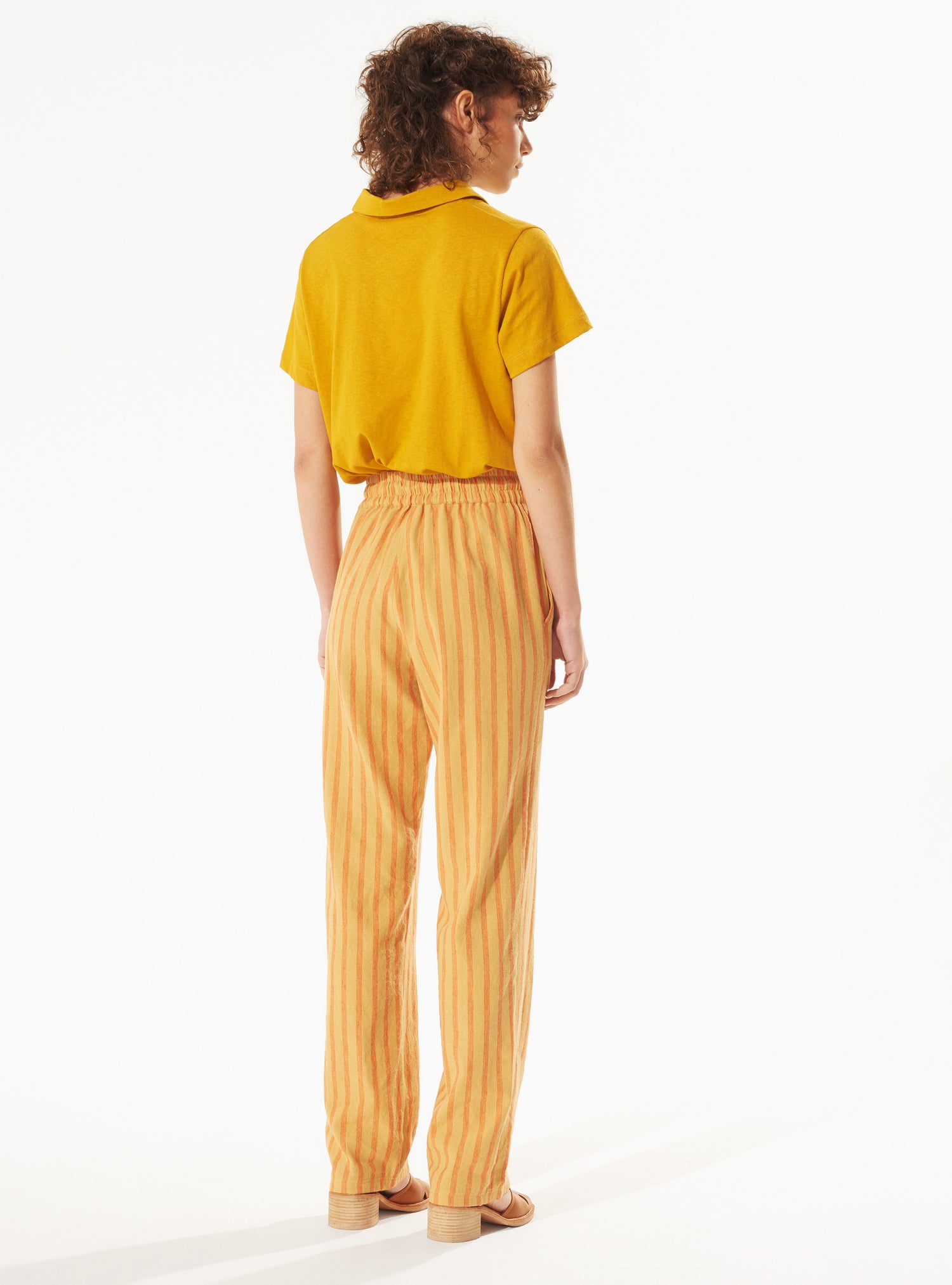 Hose mit weitem Bein